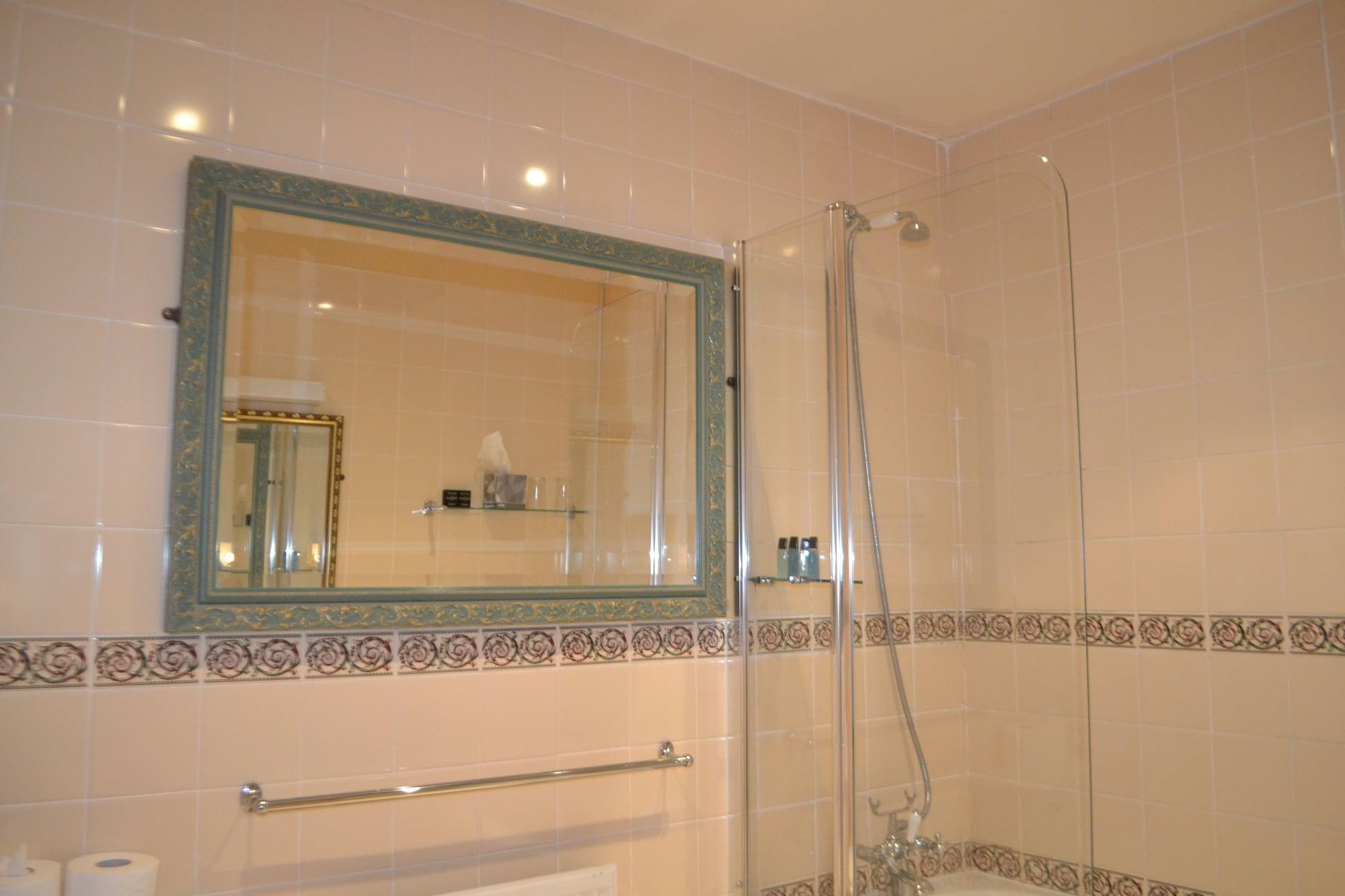 The Mermaid Inn by null