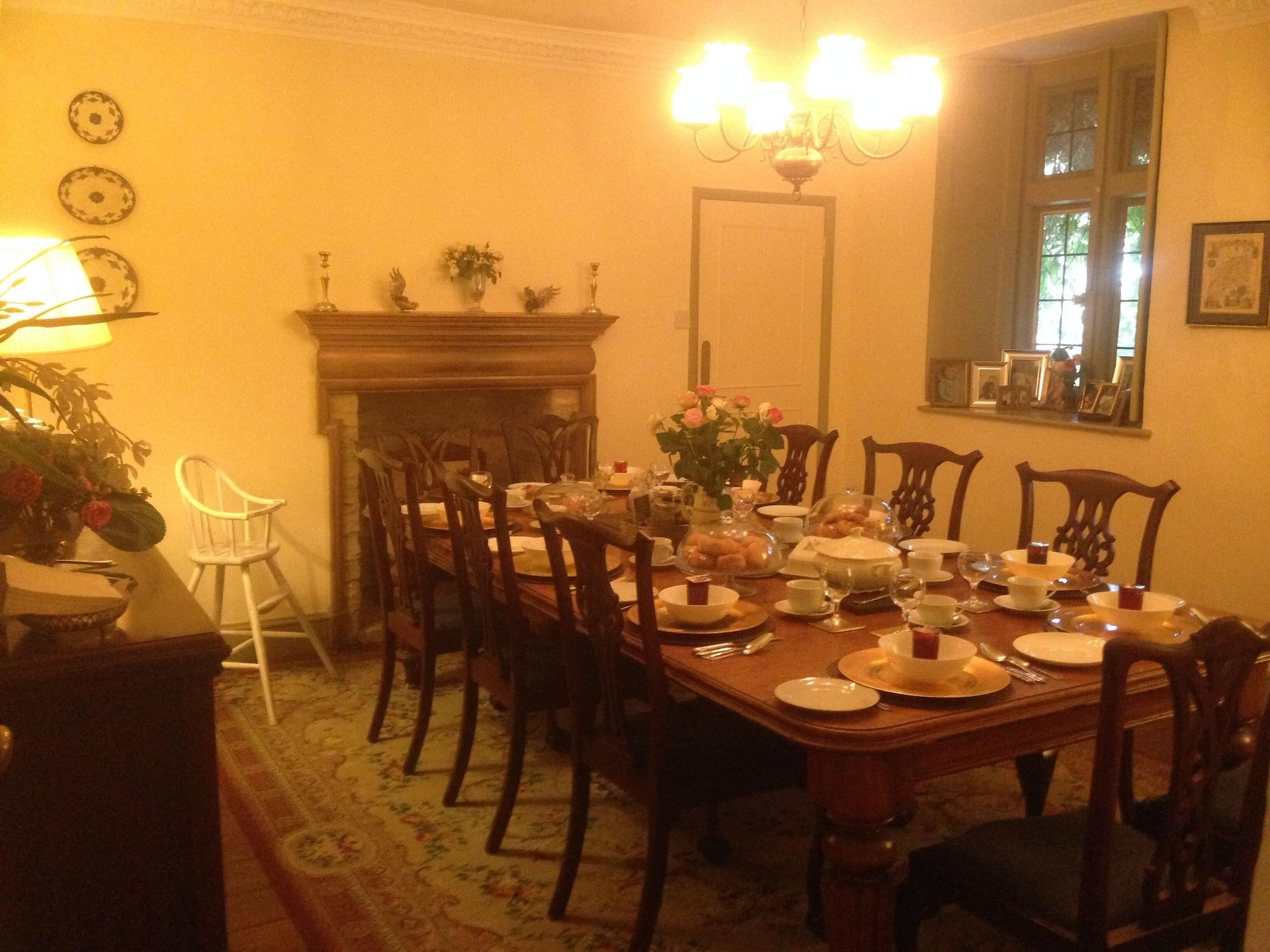 Buscot Manor 