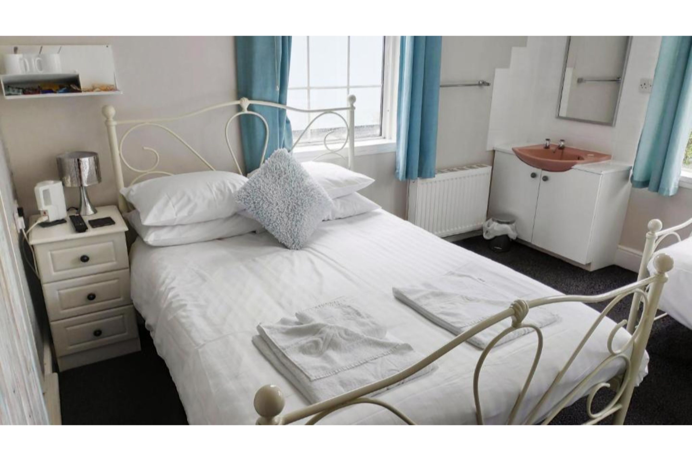 Quad room