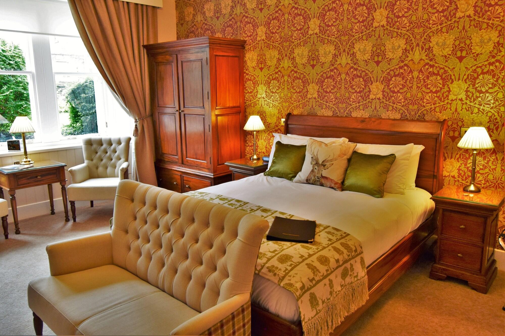 Victoria Square by null