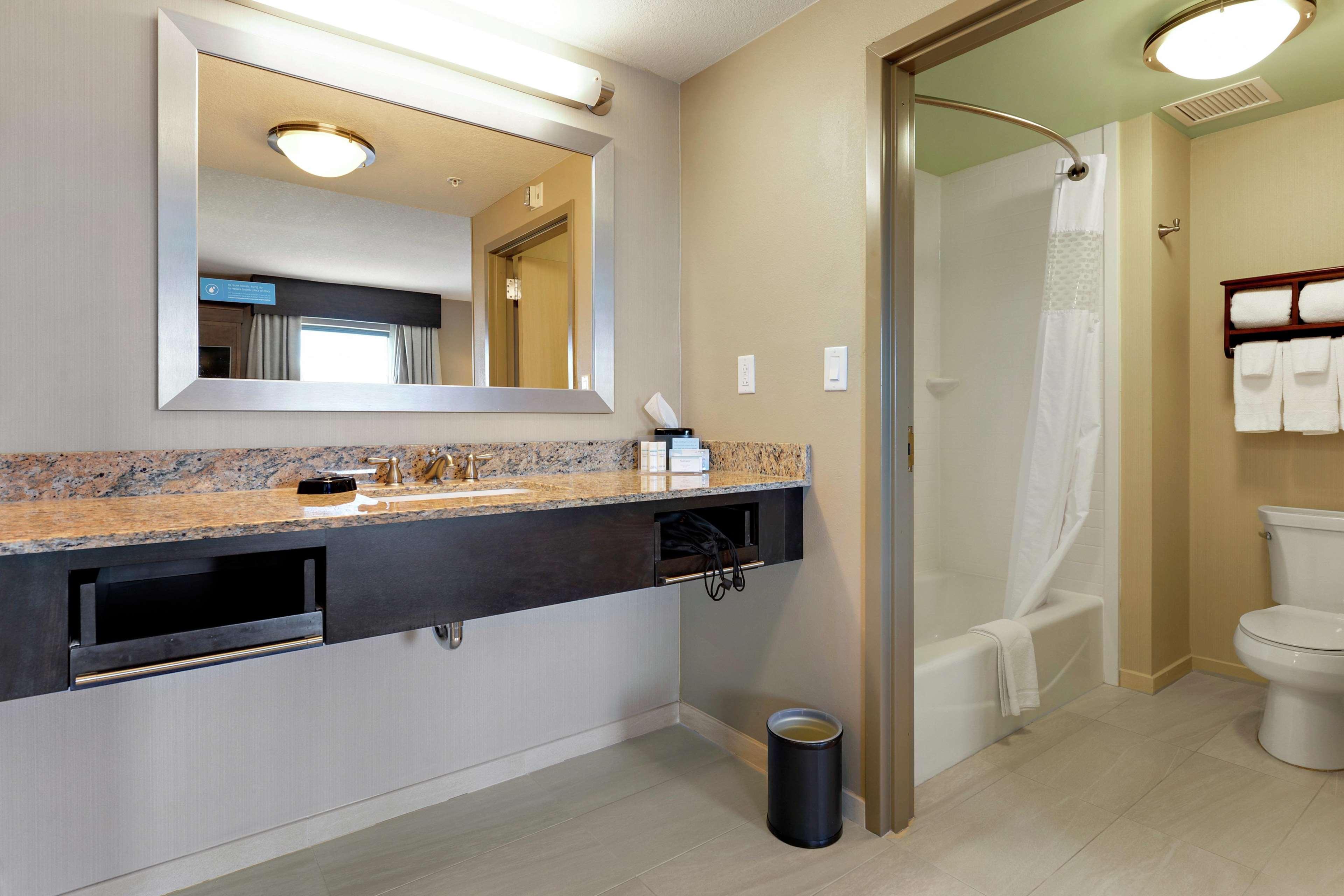 Hampton Inn & Suites Gulfport I-10