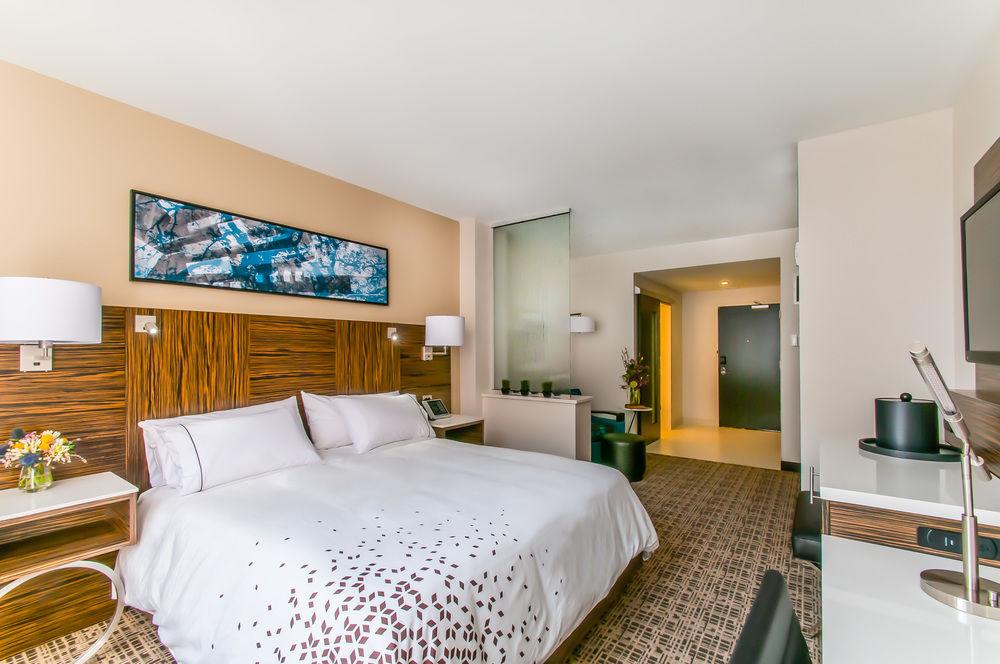Renaissance Denver Downtown City Center Hotel by null