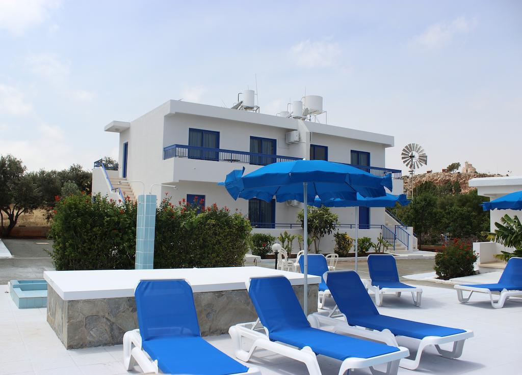 Flokkas Hotel Apartments by null
