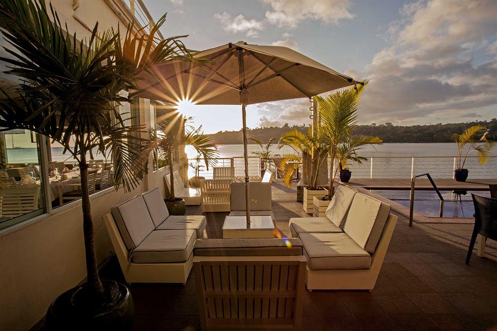 Chantilly's On The Bay