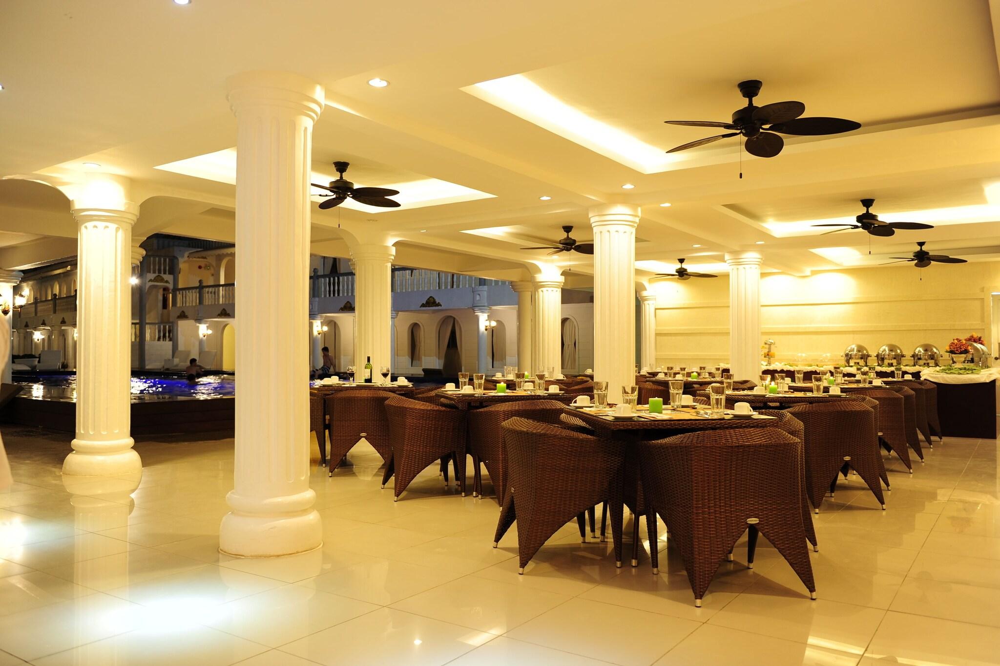 Boracay Summer Palace Resort