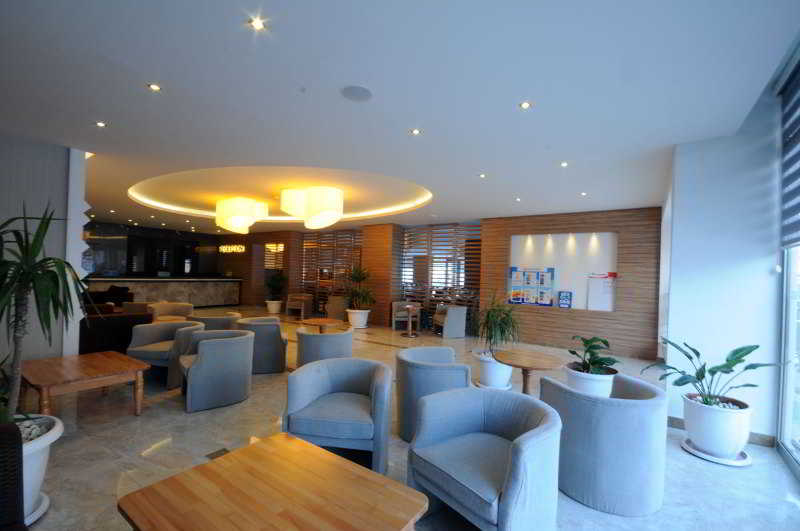 Idas Hotel - фото