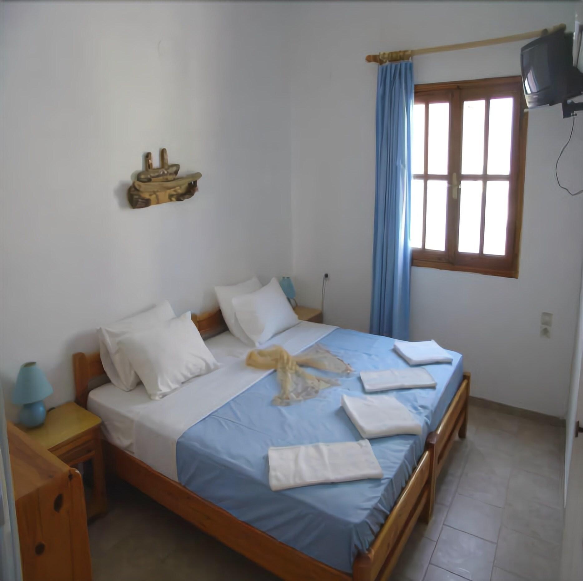 Agnanti Hotel