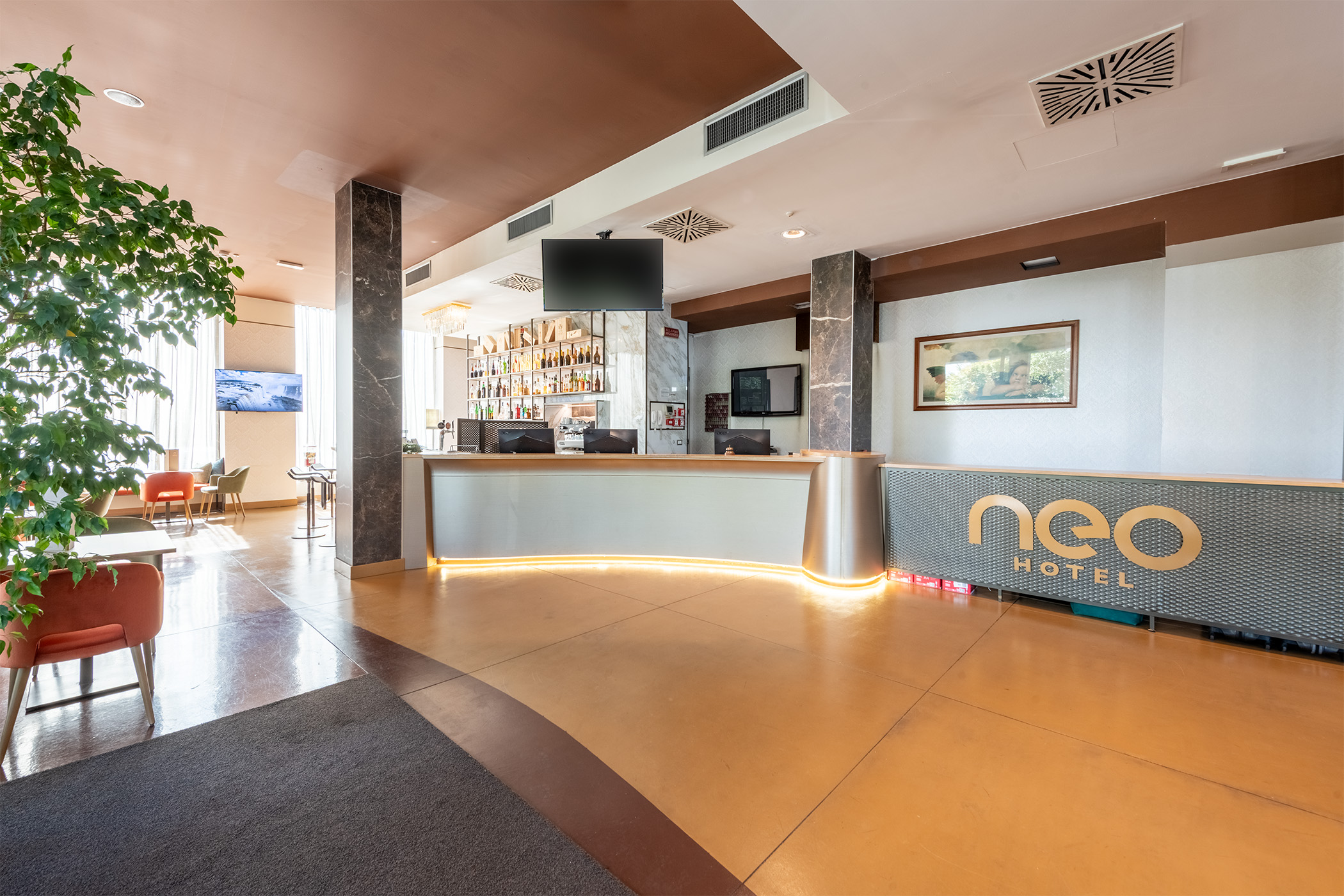 Neo Hotel - photo