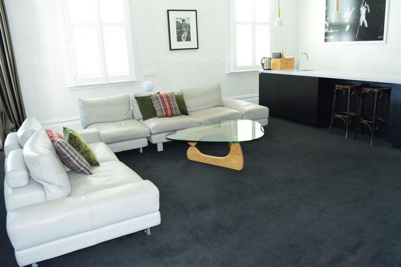 Middle Park Hotel by null