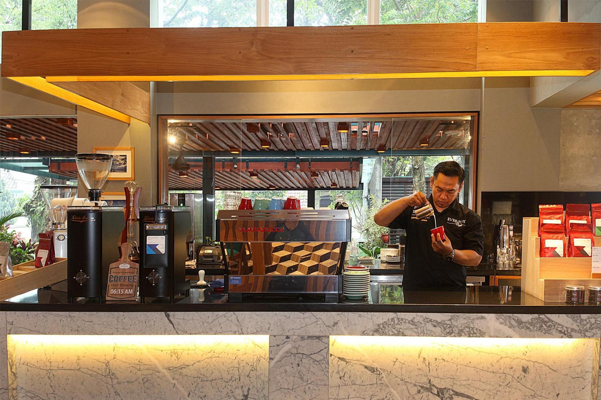 Ivory Hotel Bandung