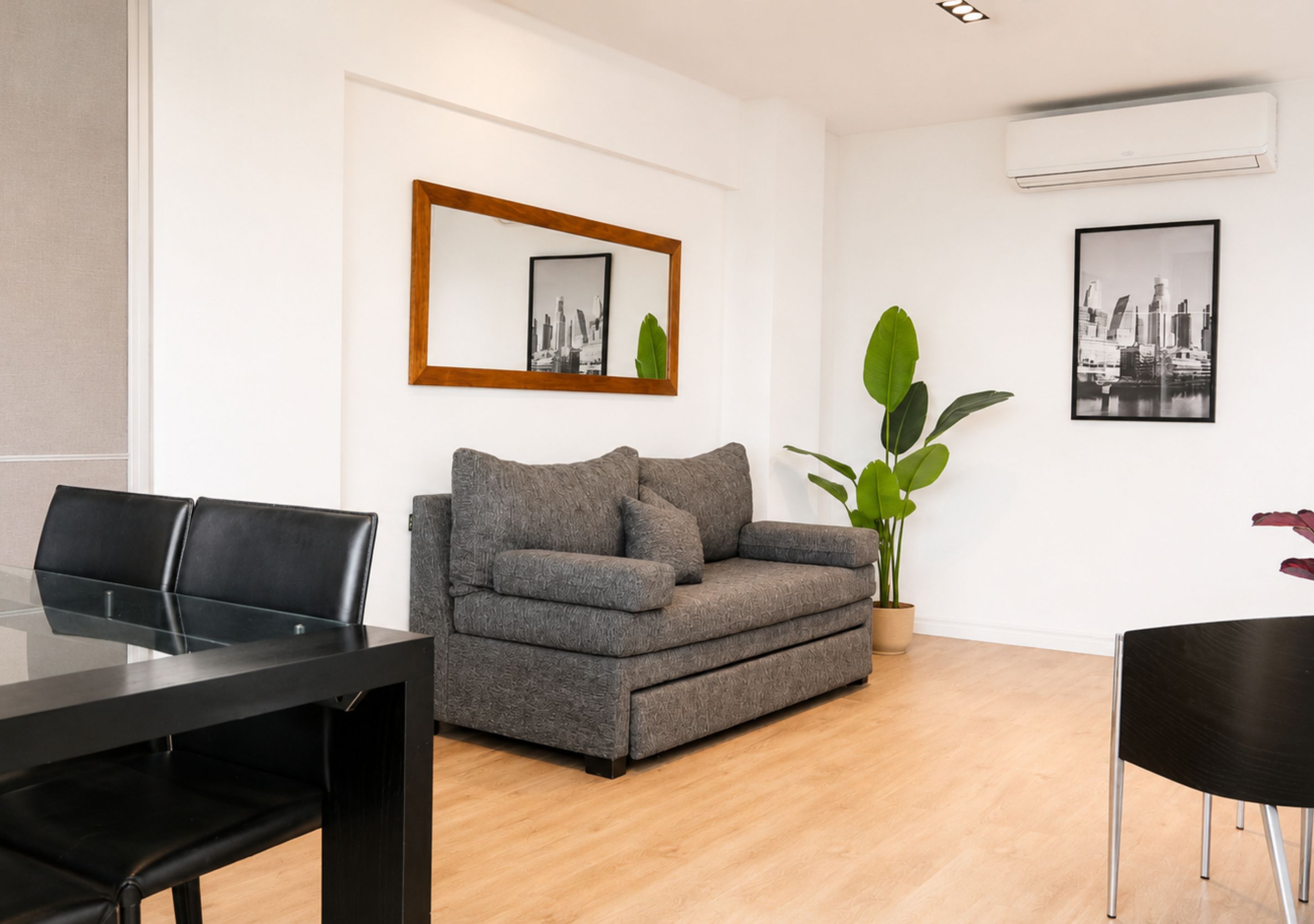 Reco by DOT Suites