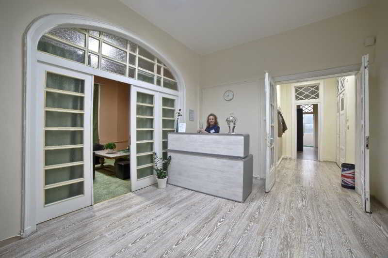 GuestHouse32