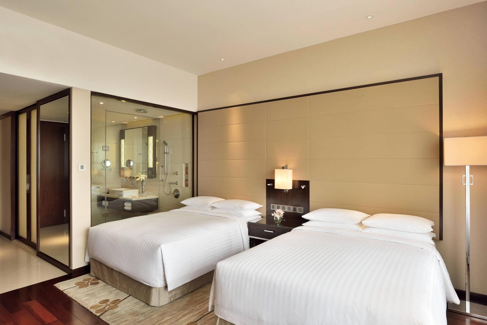 Kochi Marriott Hotel