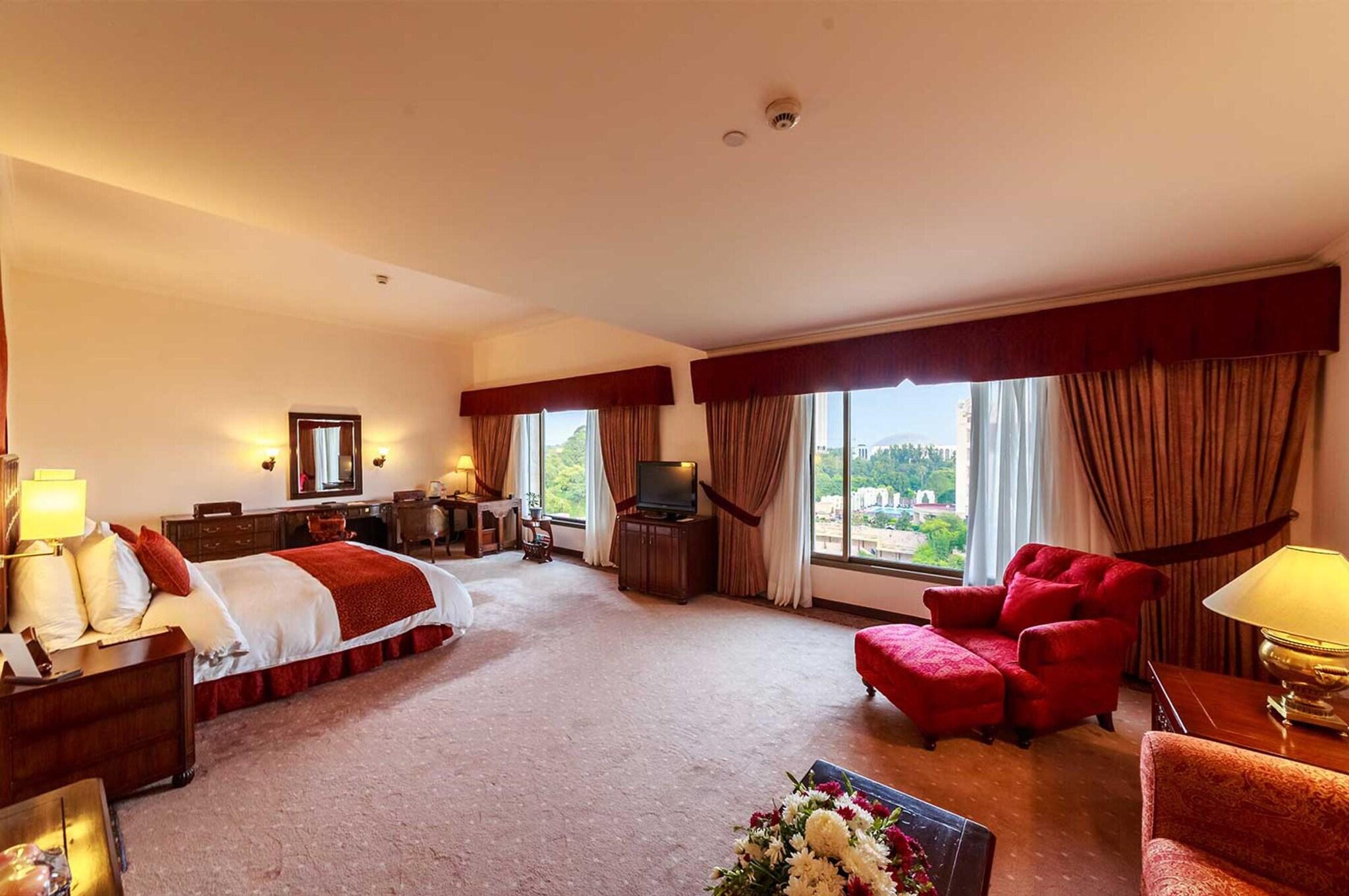 Serena Hotel by null