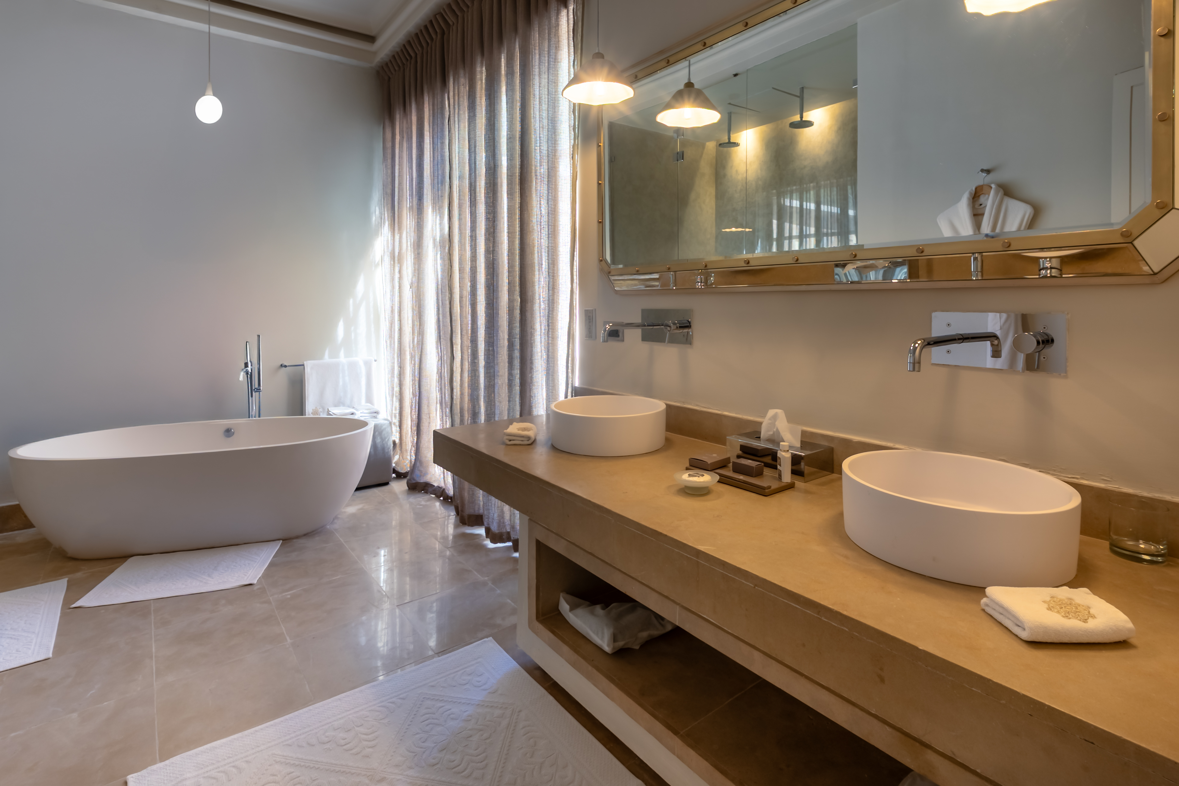 Palais Namaskar by null