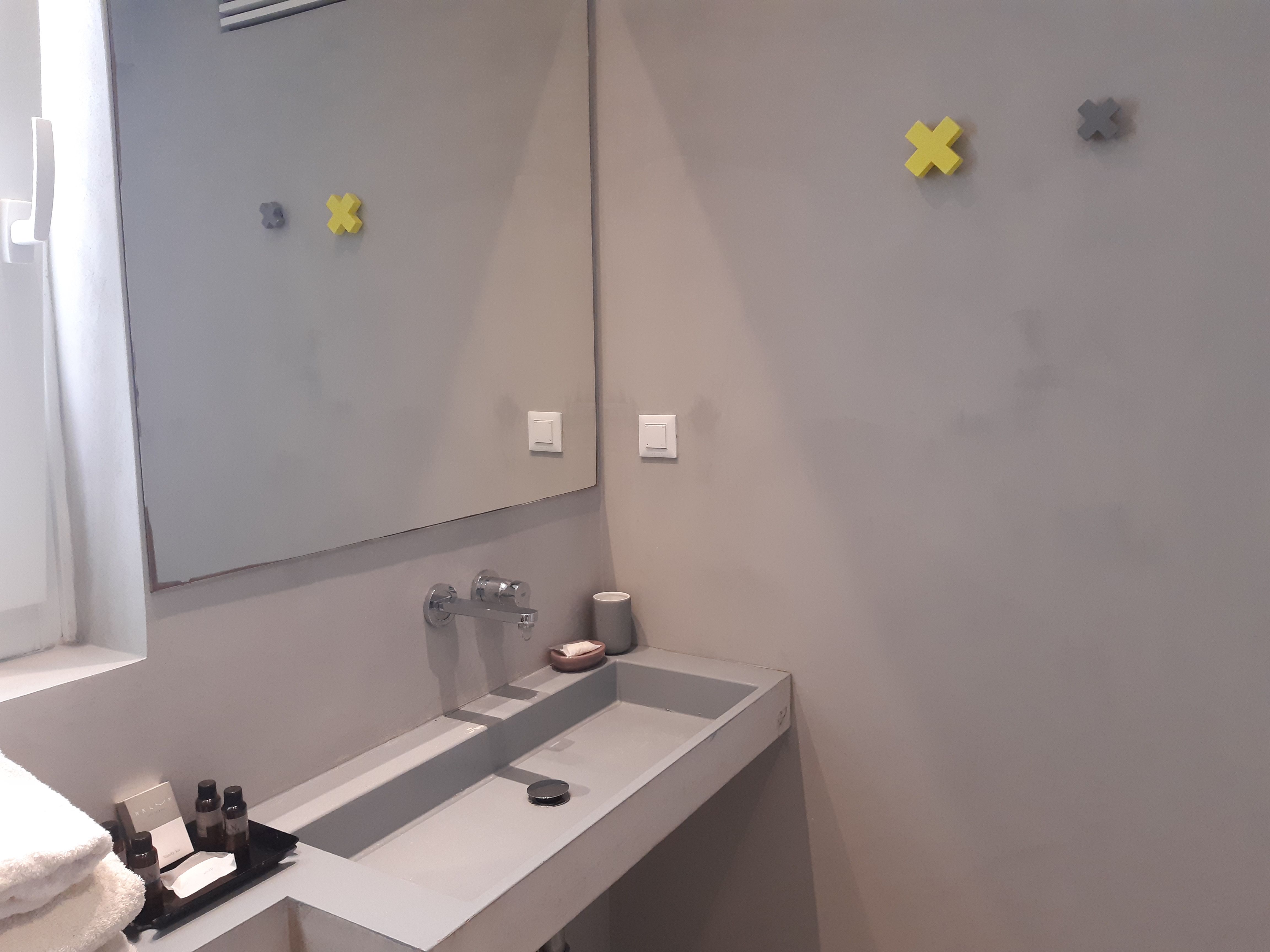 Relux Ios Hotel