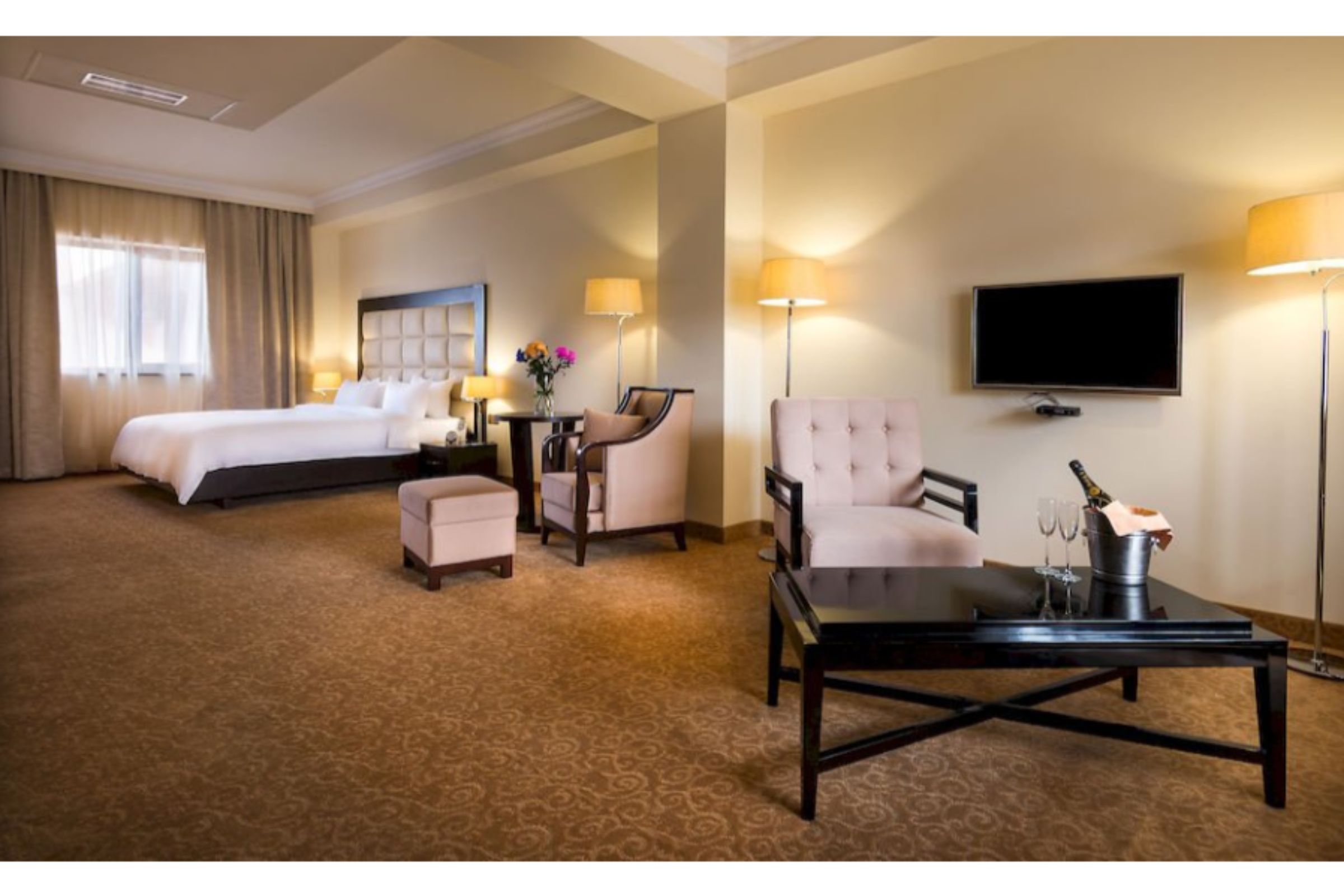 Paris Hotel Yerevan by null