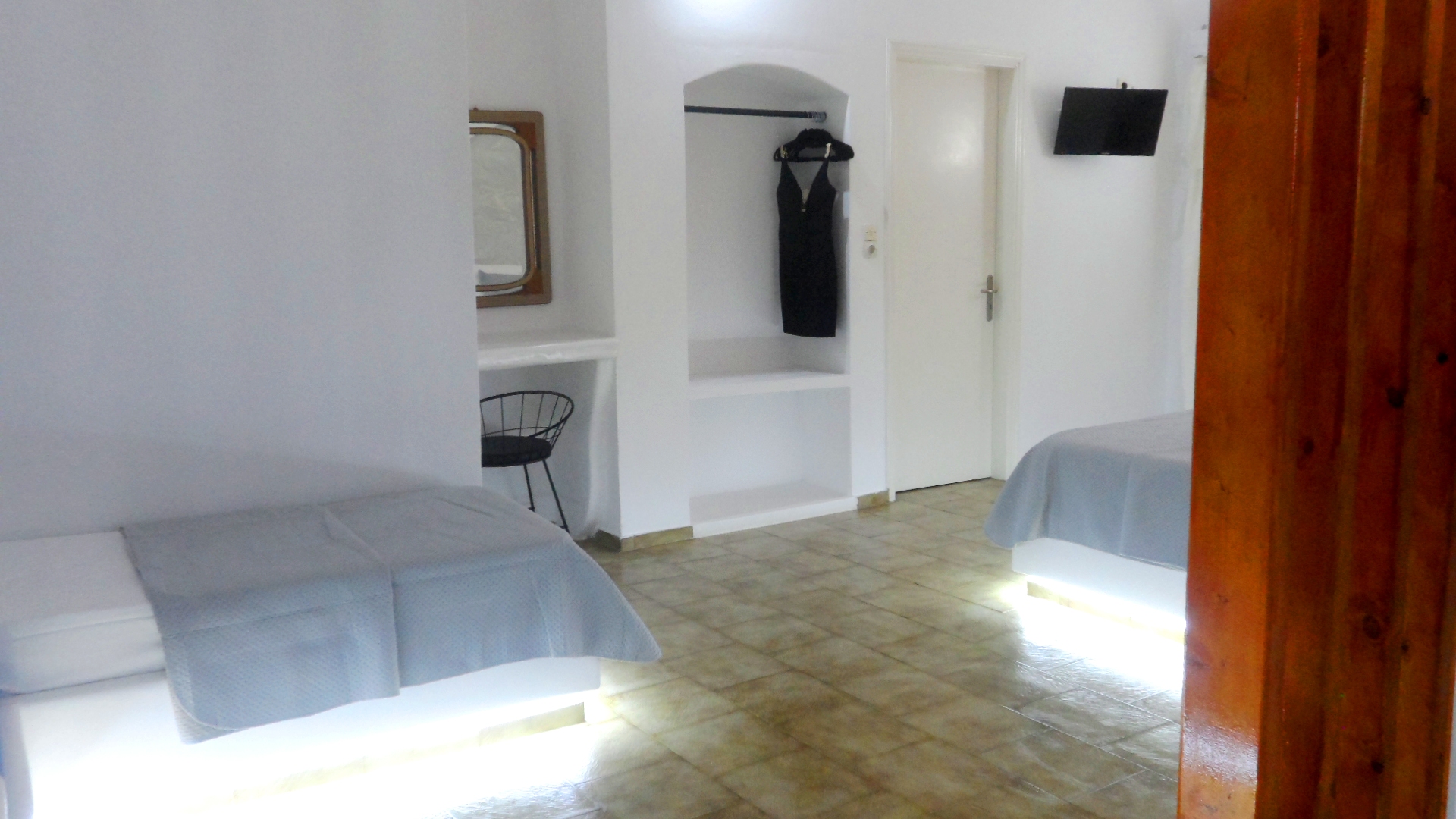 Papafotis Apartments & Suites
