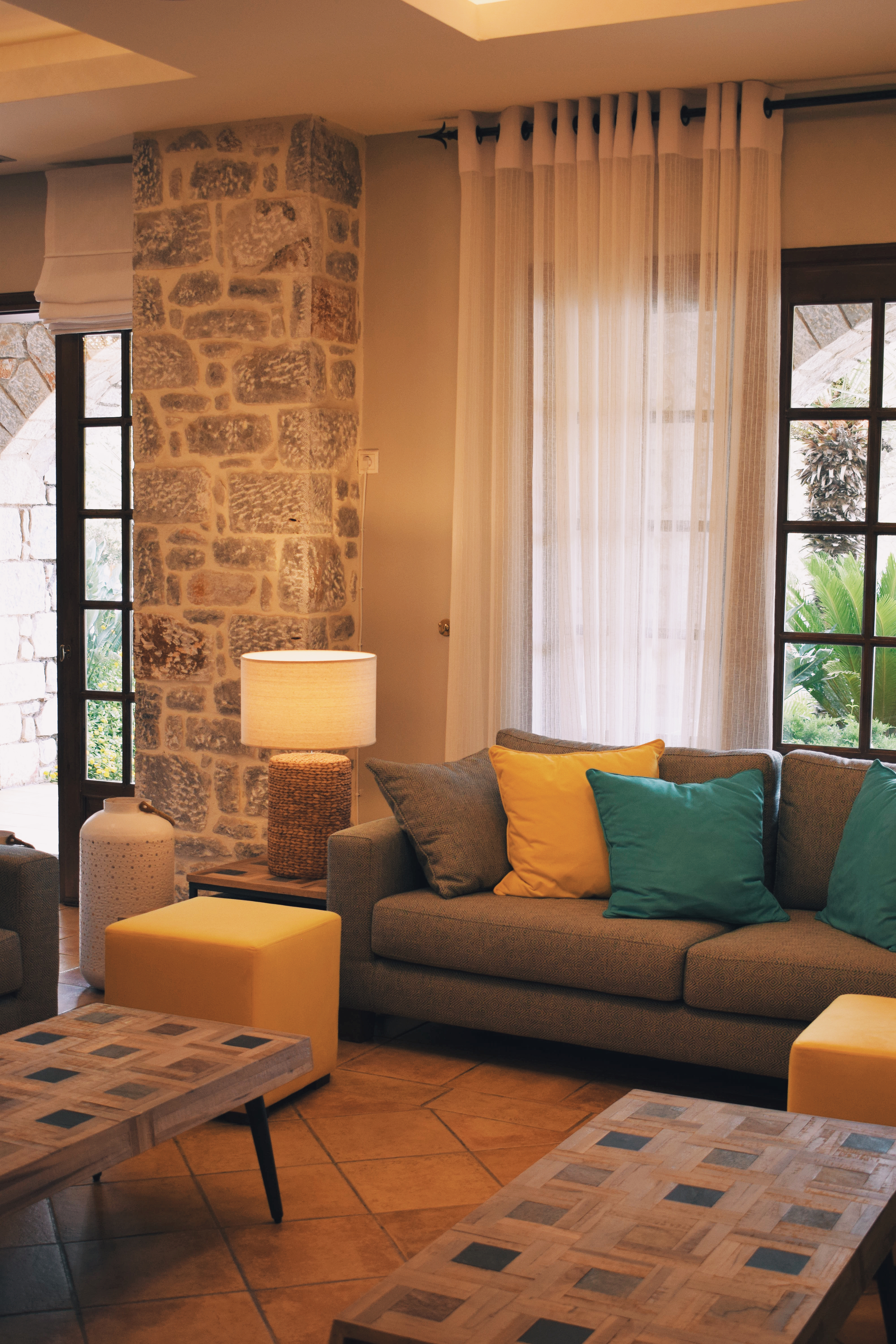 Kastro Maini - Poză