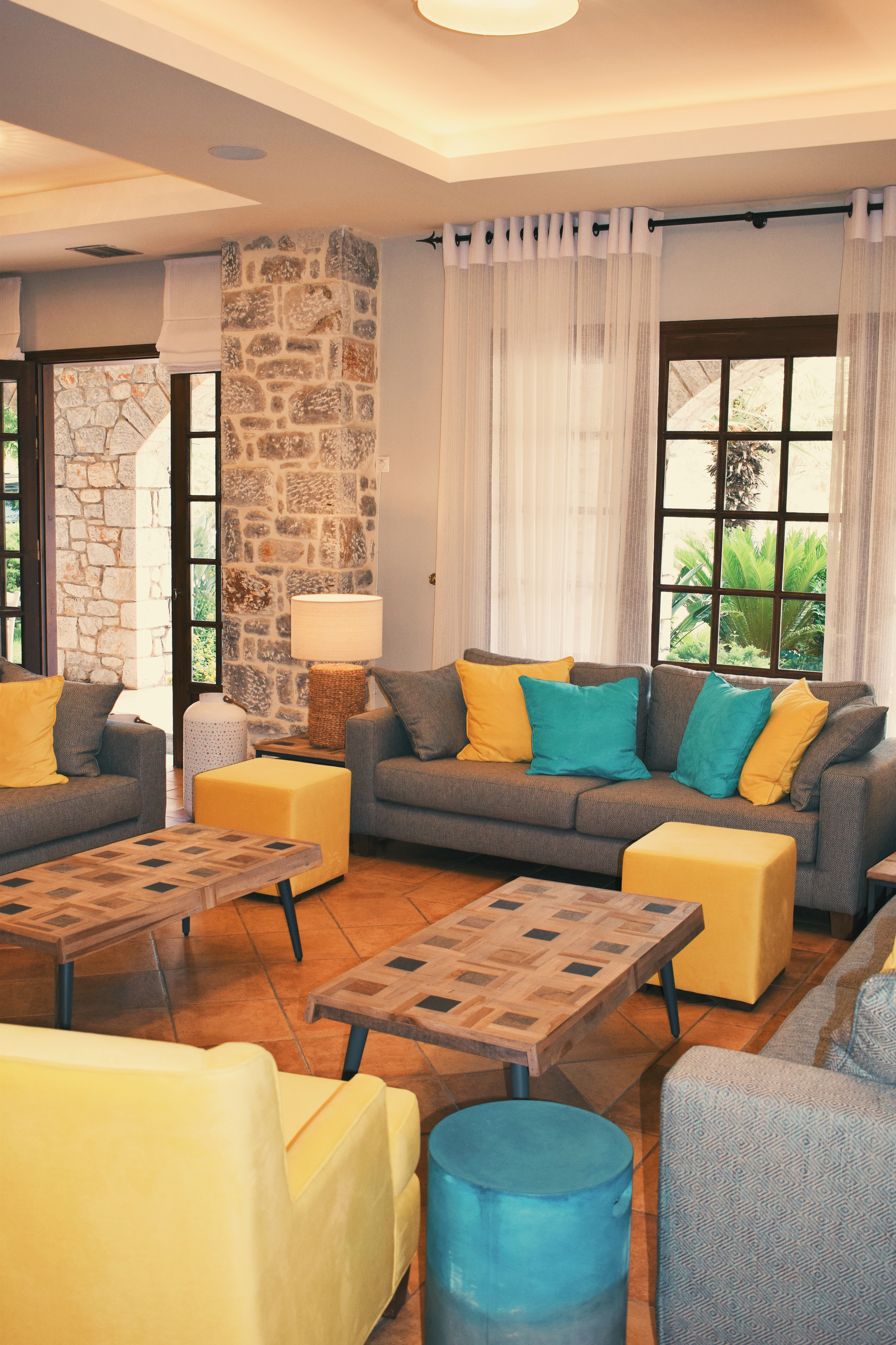 Kastro Maini - Poză