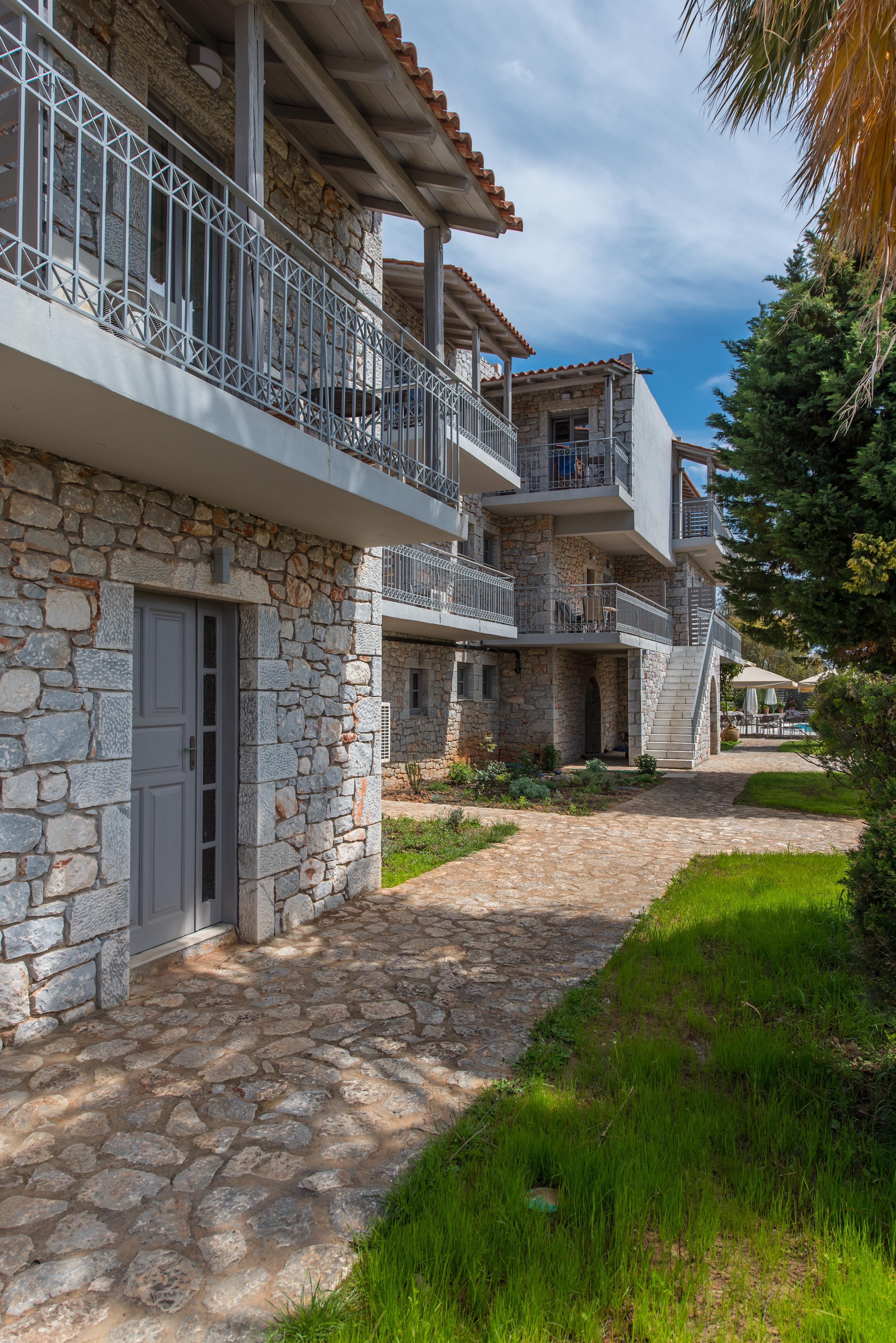 Kastro Maini - Poză