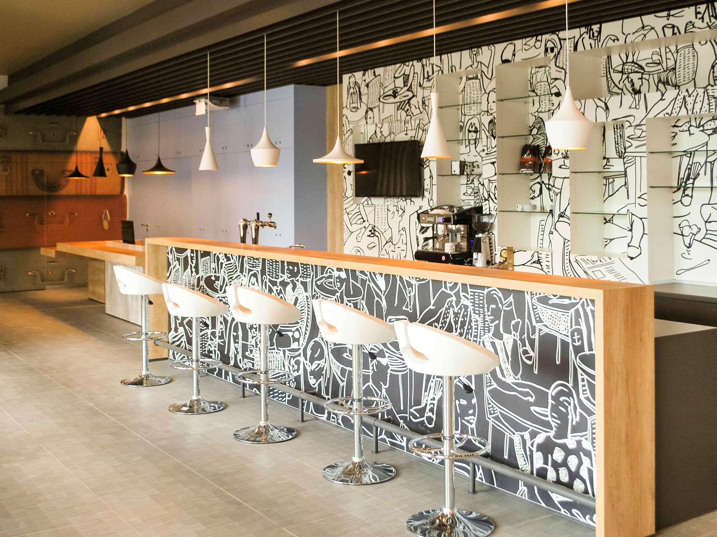 ibis Sofia Airport - photo