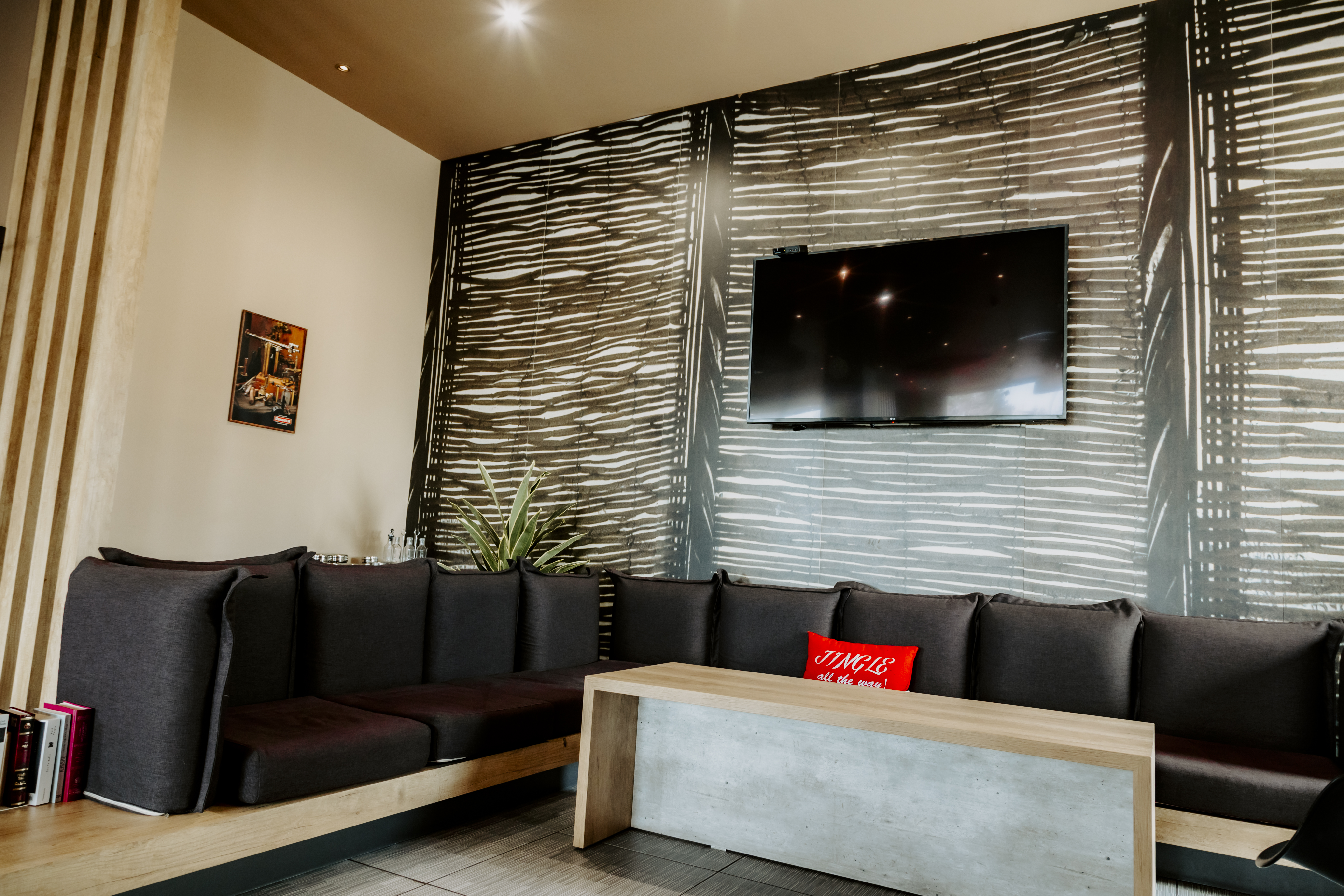 ibis Sofia Airport - photo