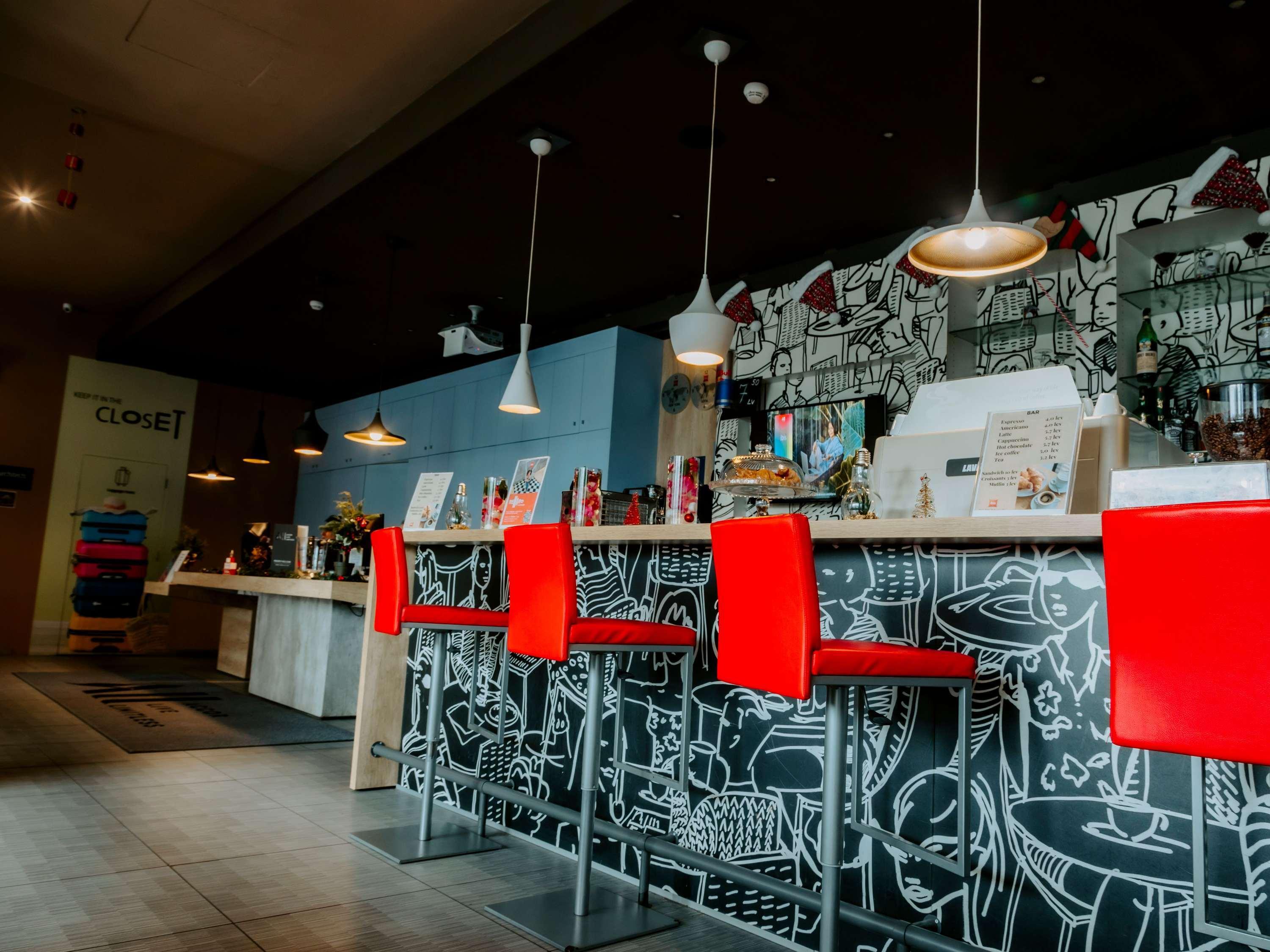 ibis Sofia Airport - photo