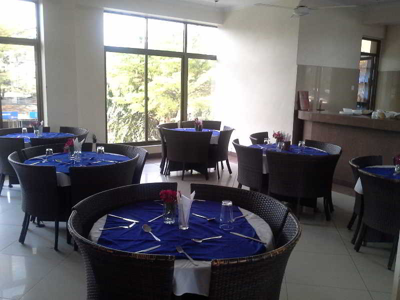 Golden Park Hotel