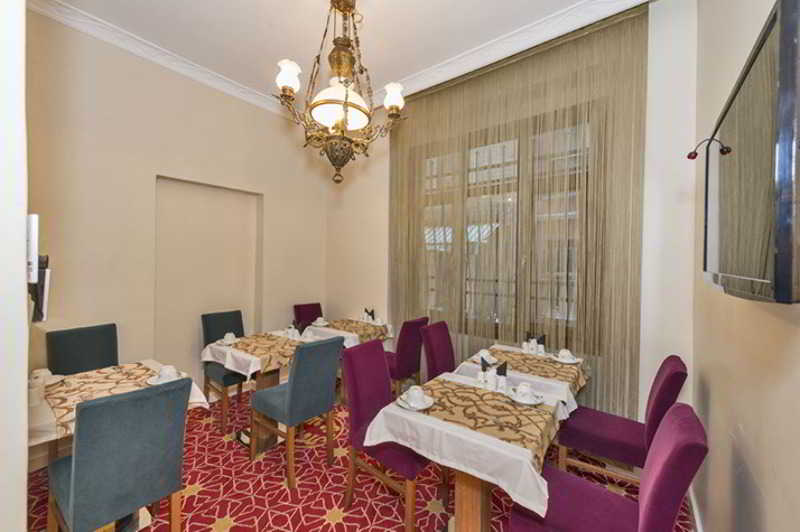 By Murat Royal Hotel