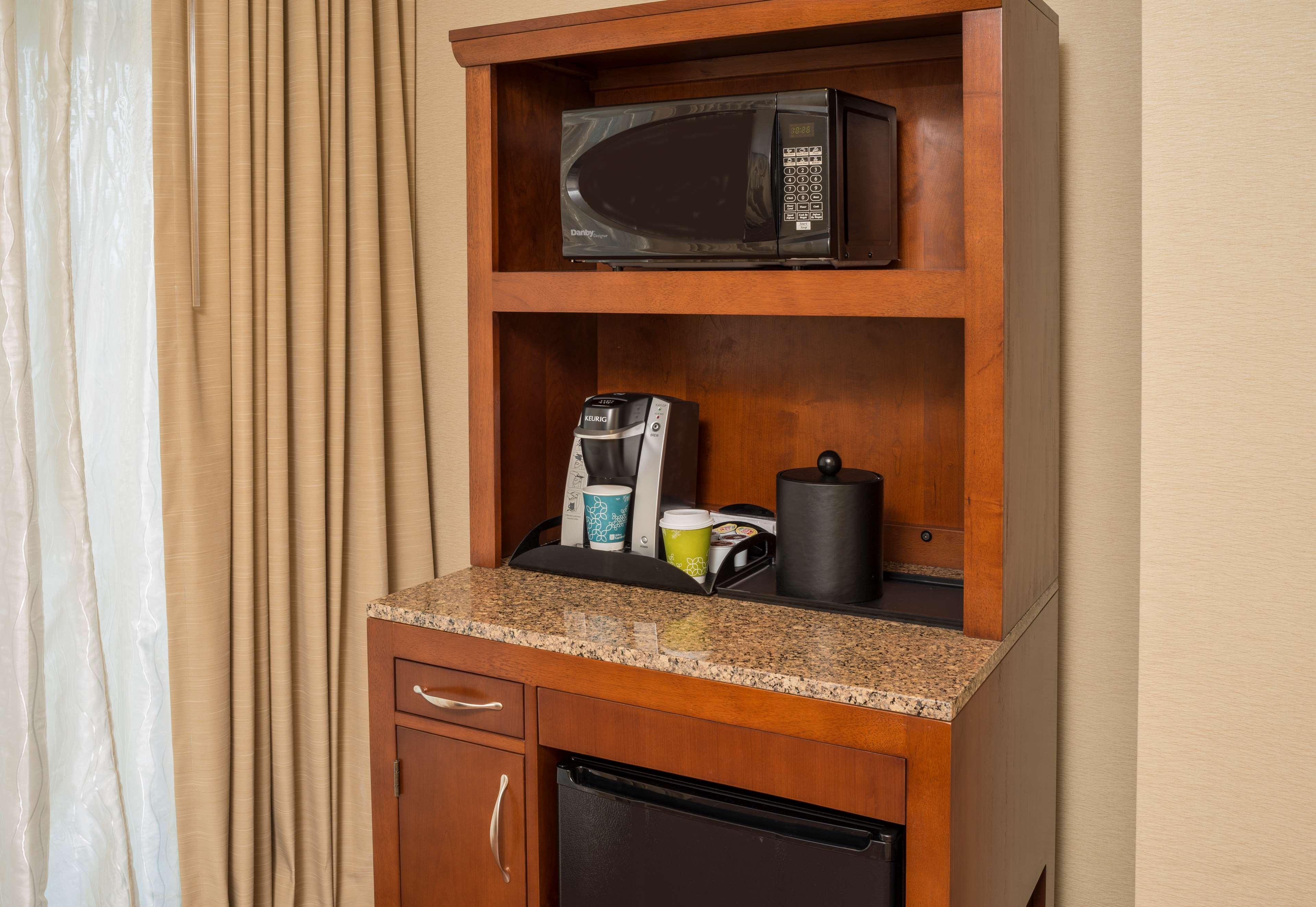 Hilton Garden Inn Alexandria Old Town National Har