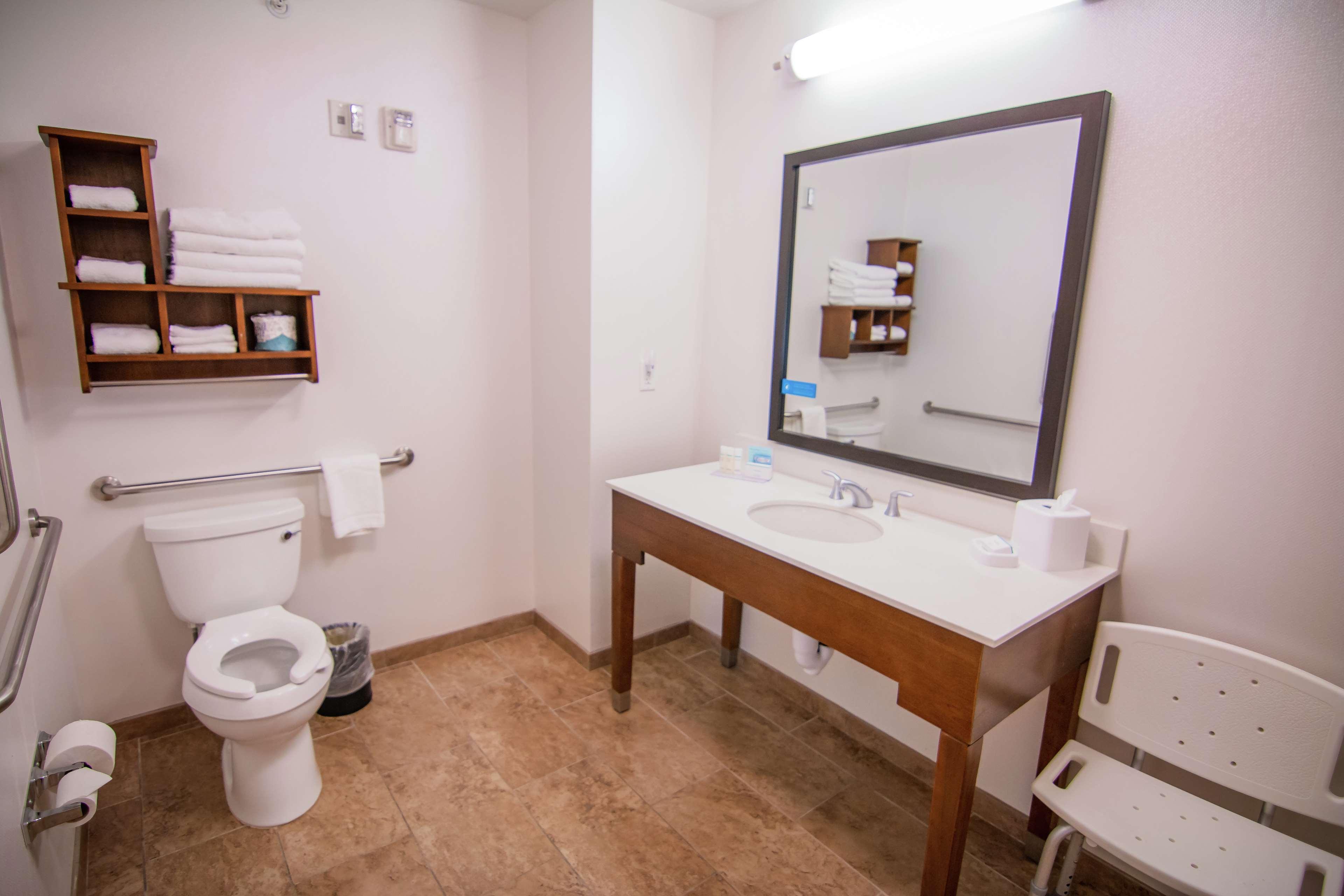 Hampton Inn & Suites Dallas/Frisco North-Fieldhous