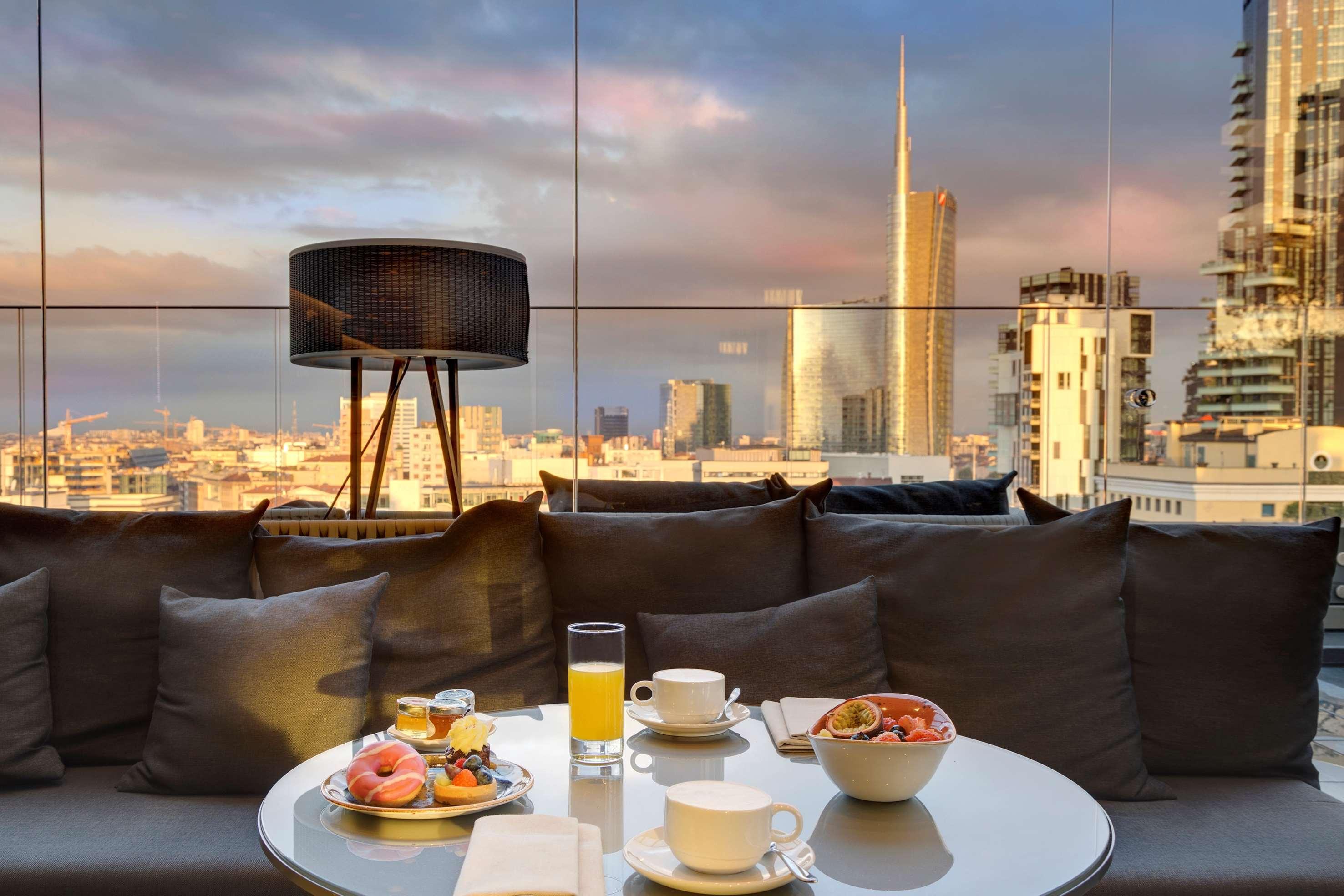 ME Milan Il Duca by null