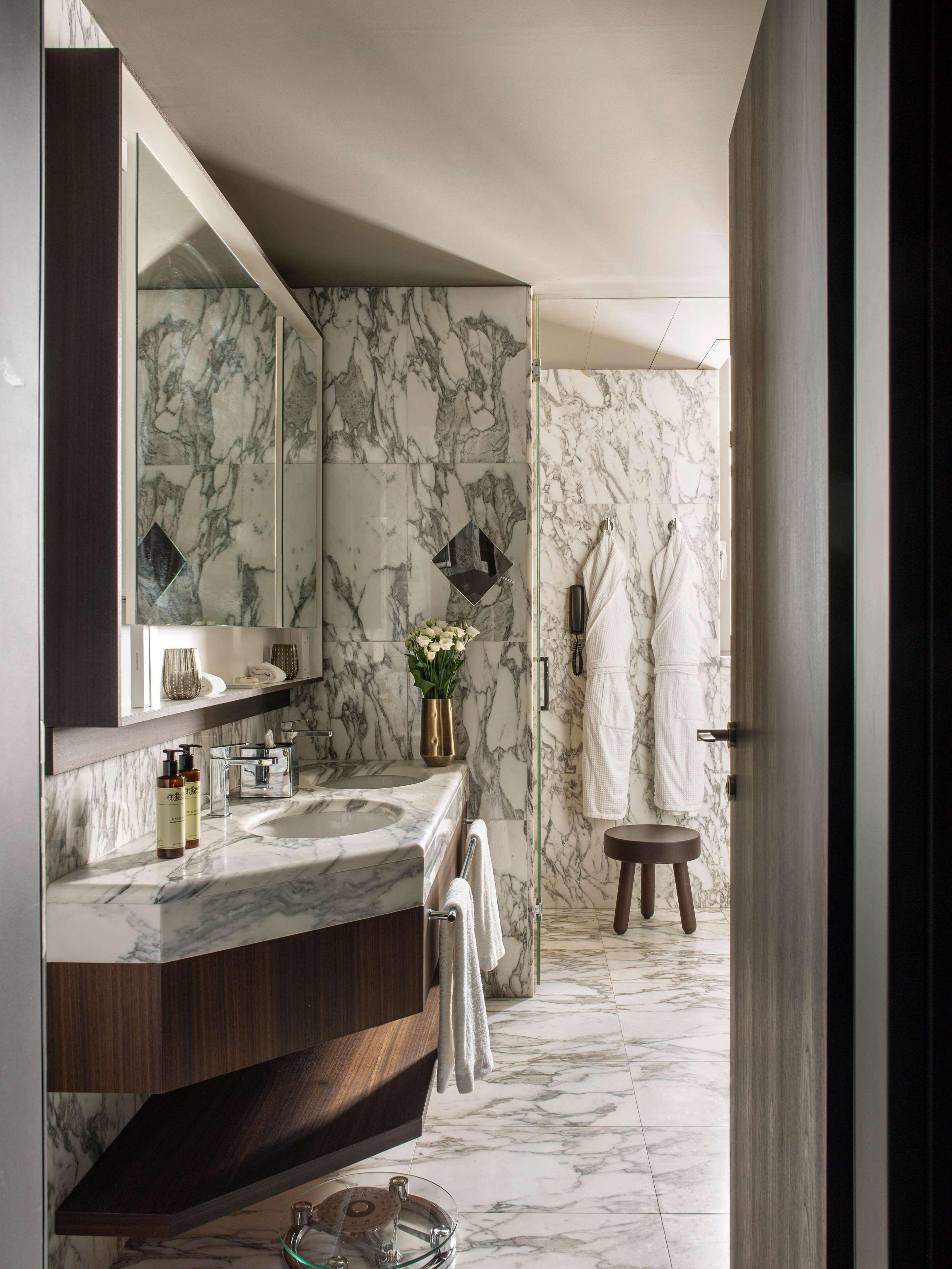 ME Milan Il Duca by null