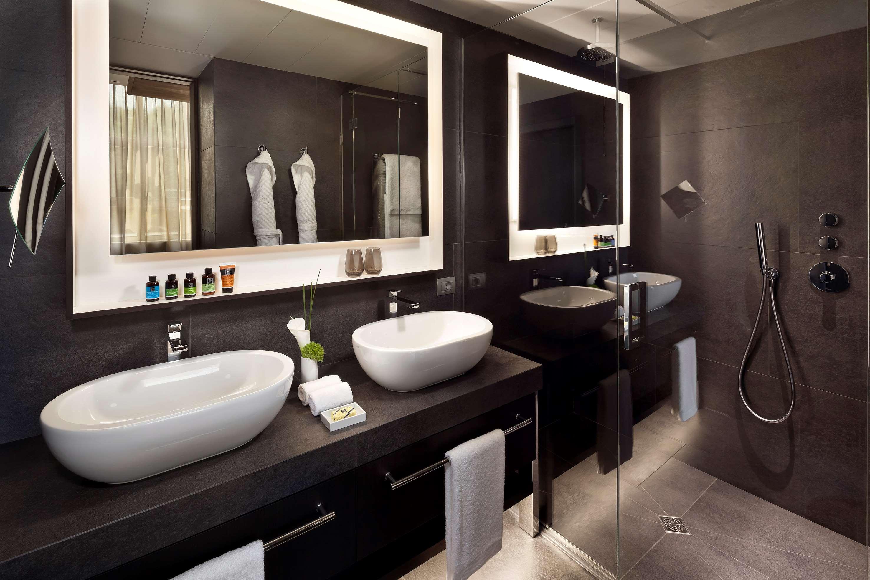 ME Milan Il Duca by null