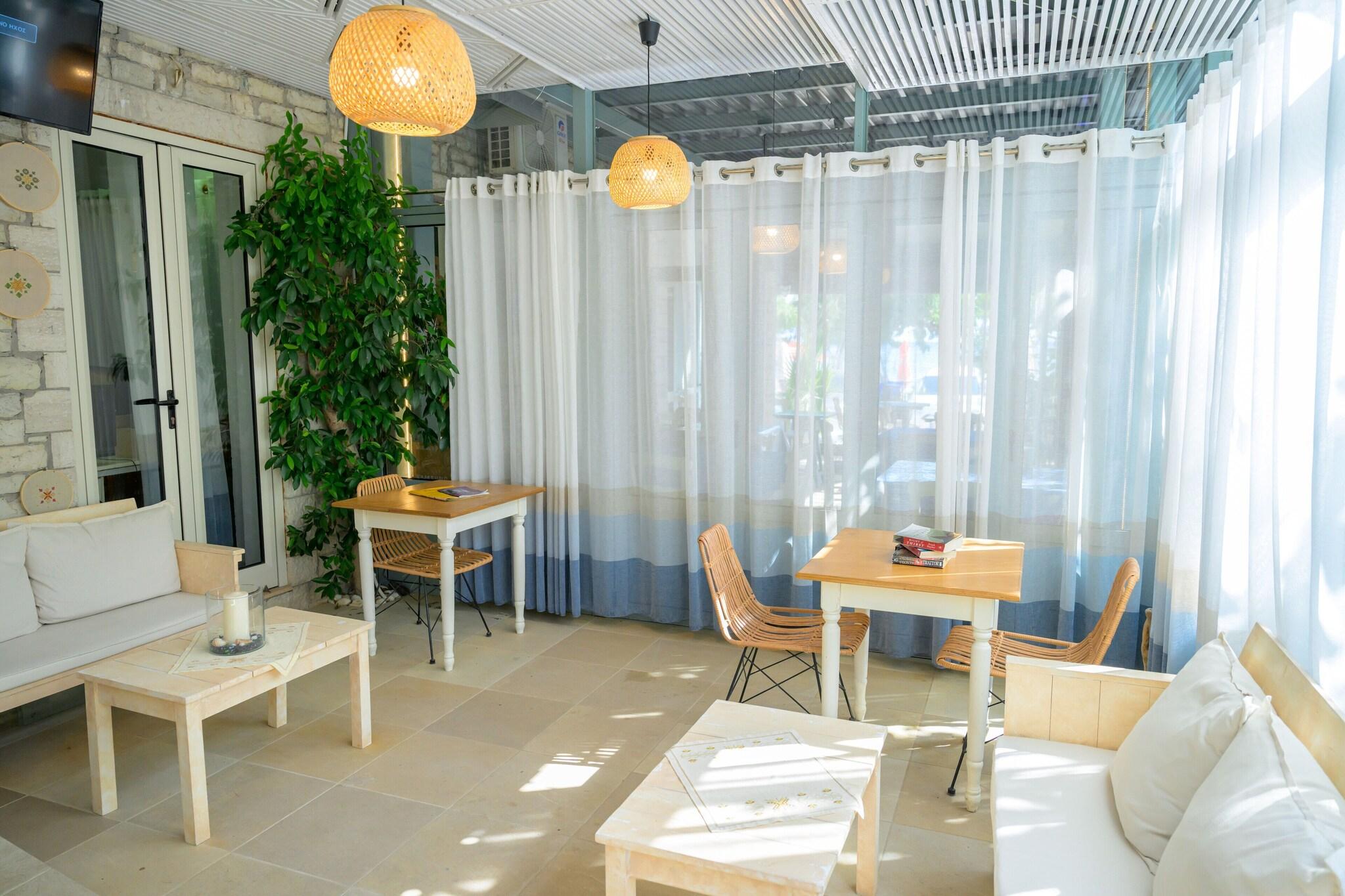 Rouda Bay Beach Hotel by null