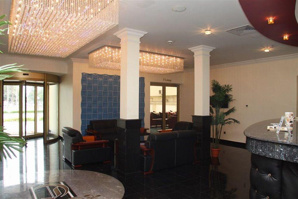 Chesney Hotel