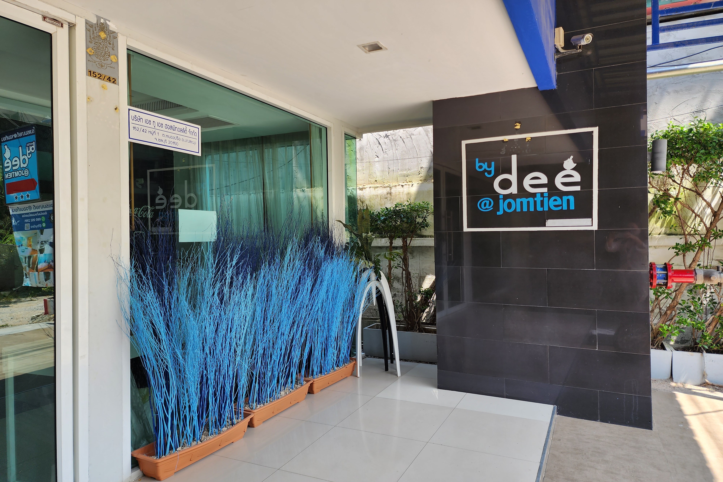 By Dee @ Jomtien