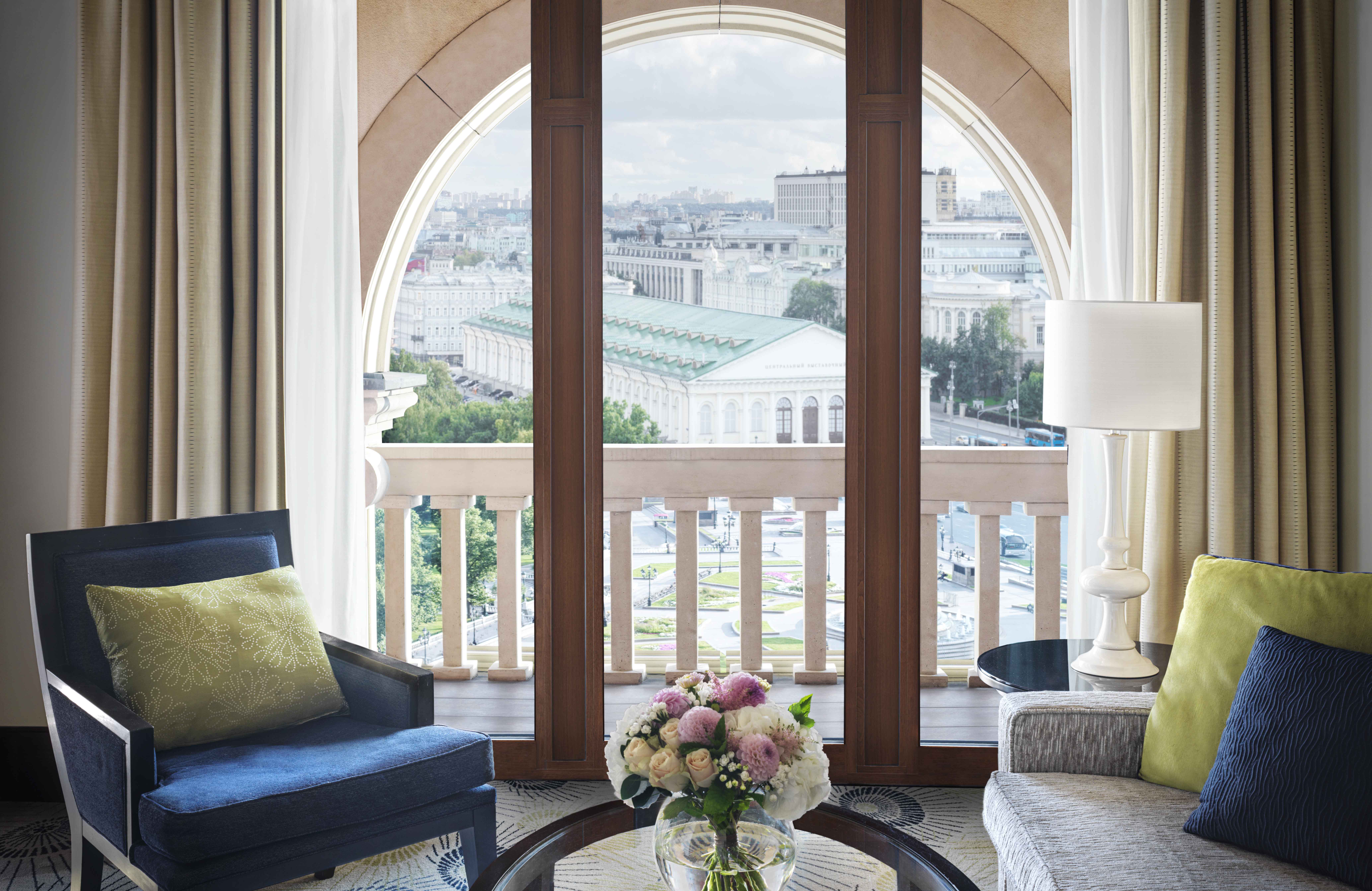 Four Seasons Hotel Moscow, Central
