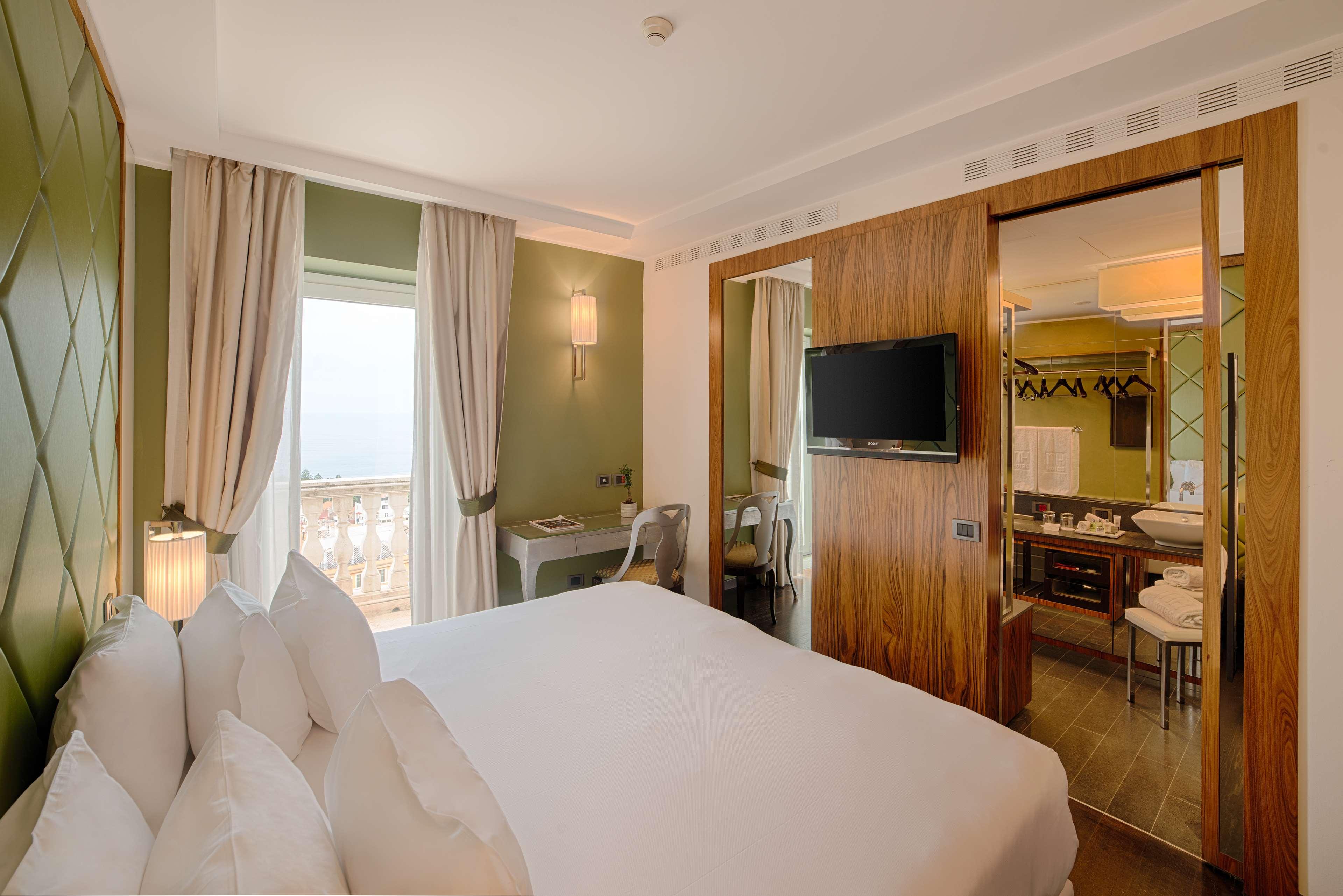 Hotel NH Collection Taormina by null