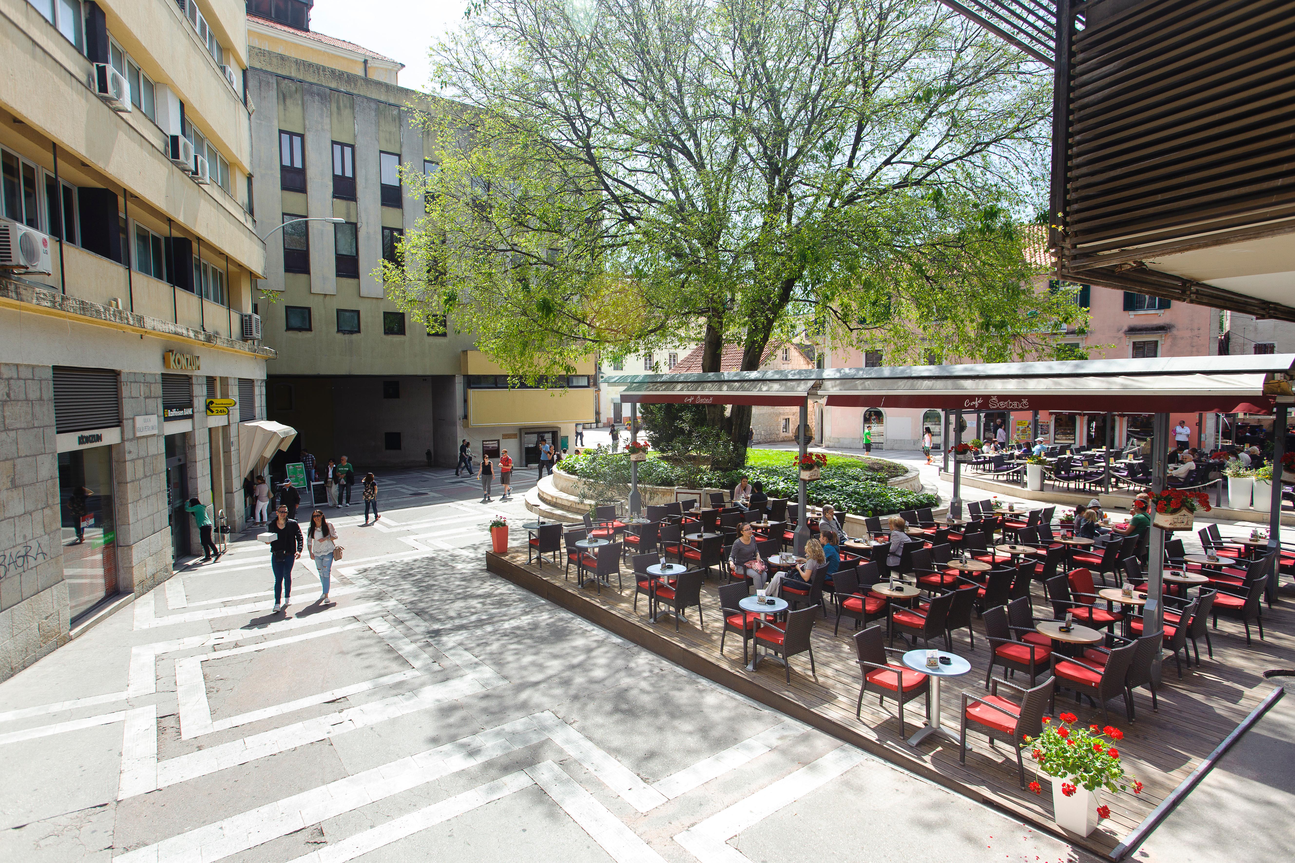 Prior Suites Split - фото