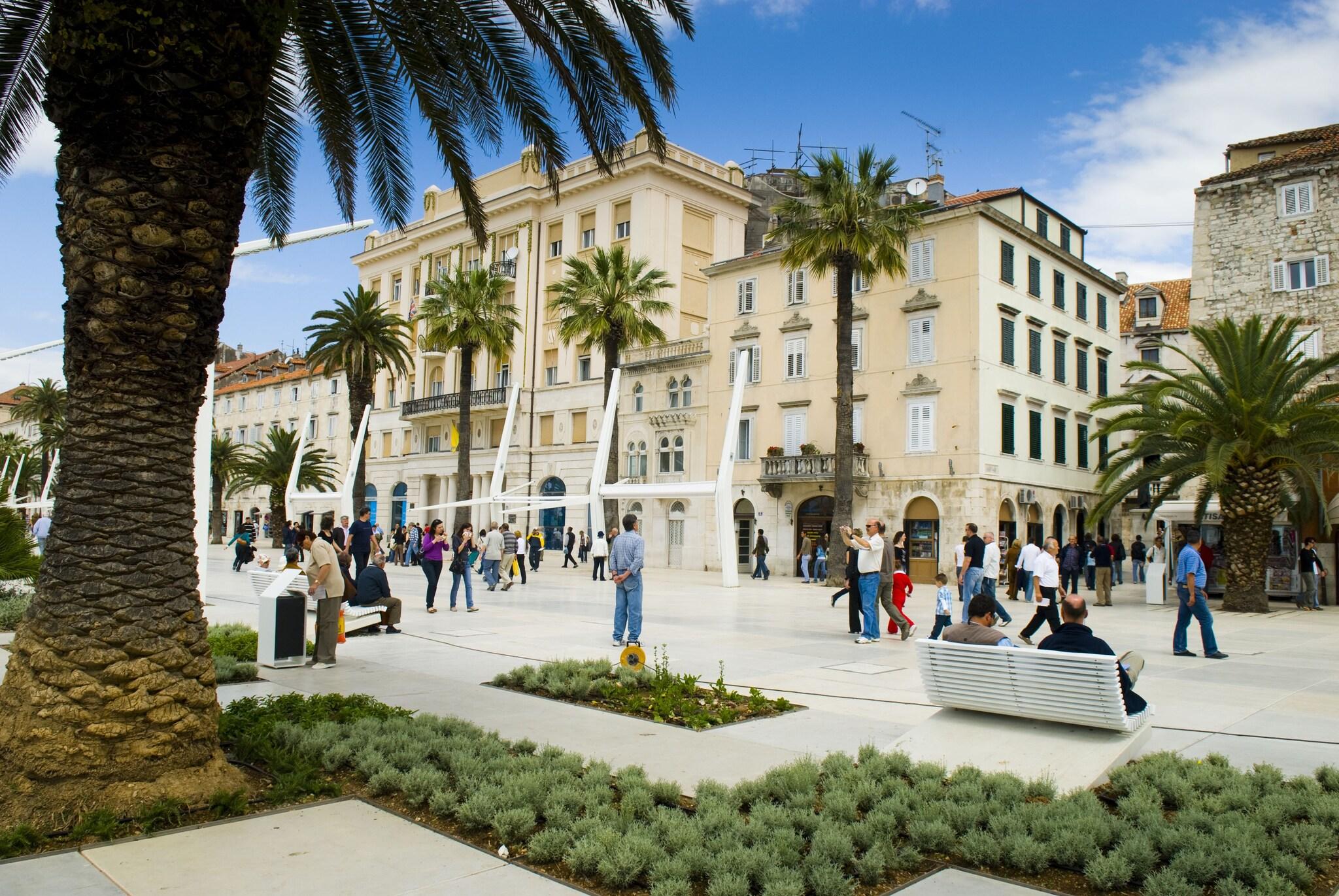 Prior Suites Split - фото