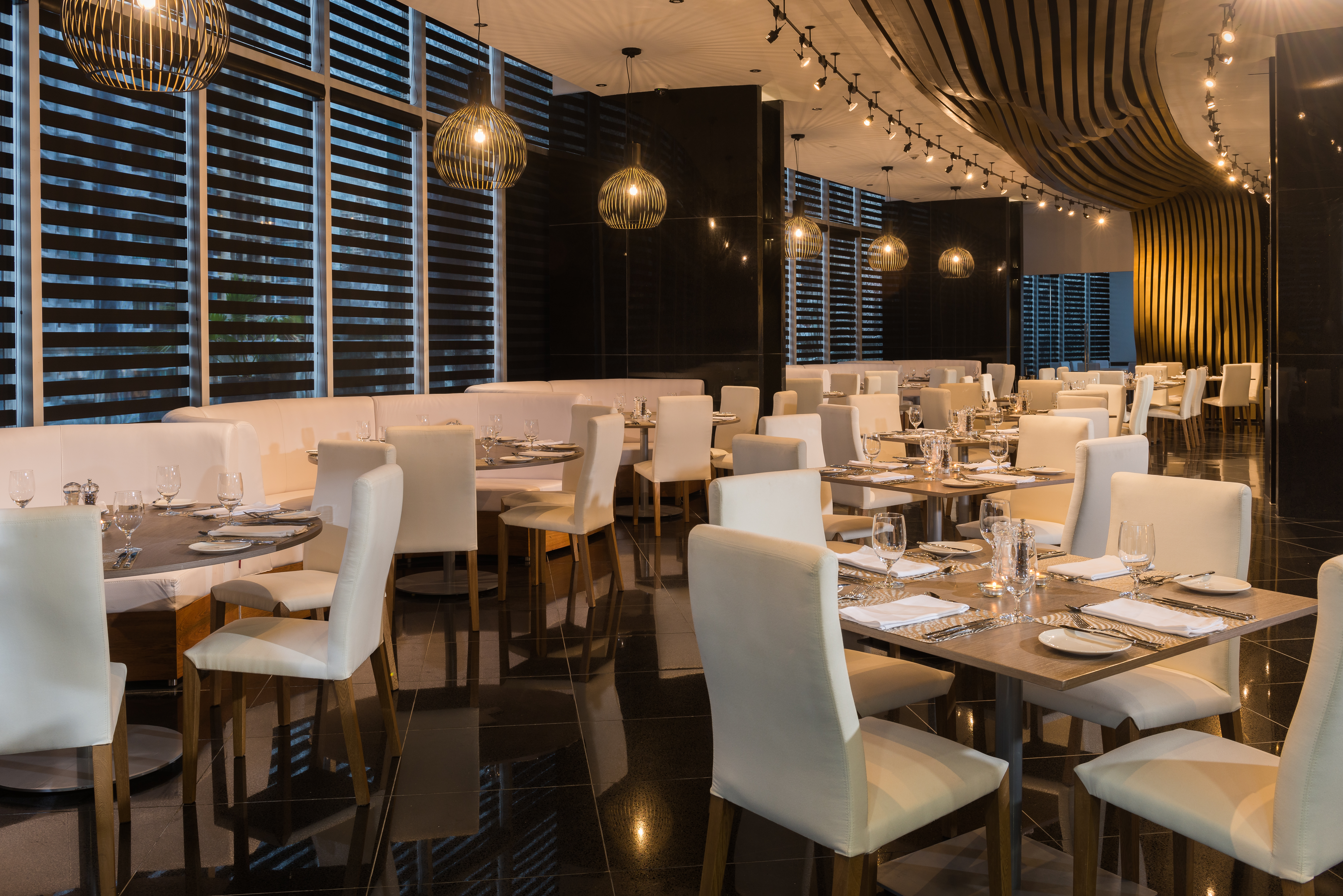 Las Americas Golden Tower Panama
