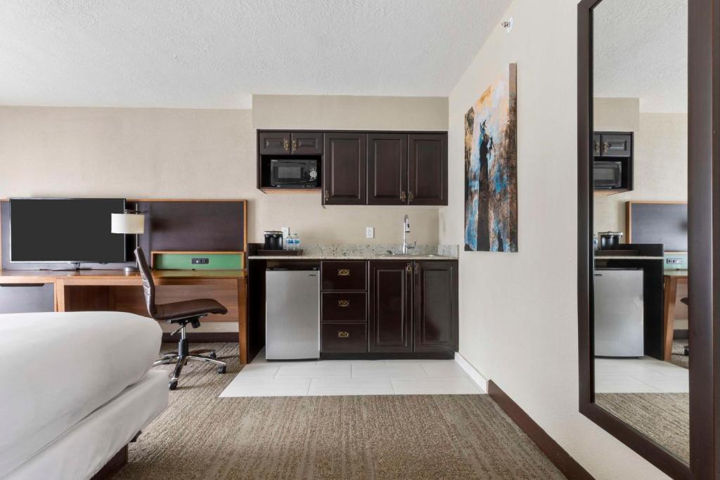 Doubletree By Hilton Park City - The Yarrow