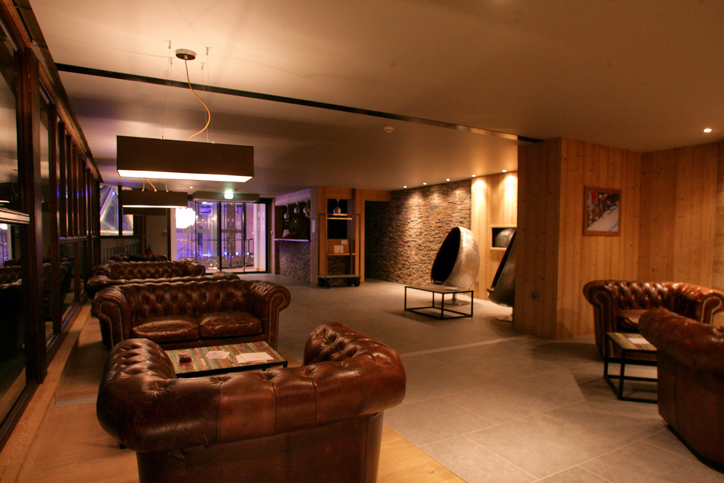 Les Chalets du Koh-I Nor by Les Etincelles by null