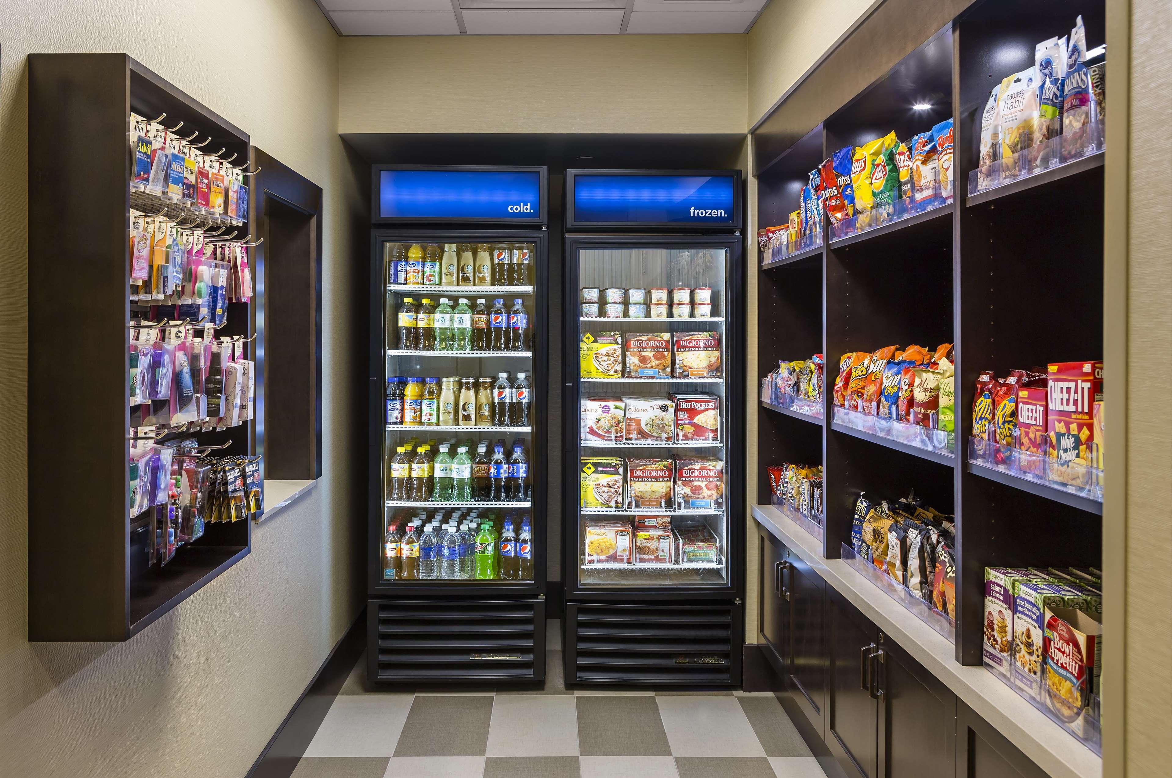 Hampton Inn & Suites Philadelphia Montgomeryville