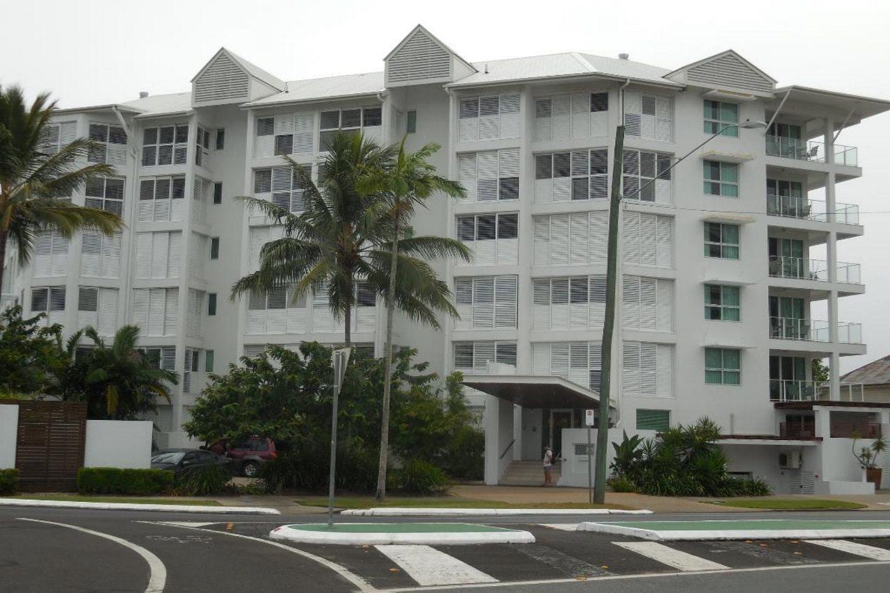 201 Lake Street Apartments