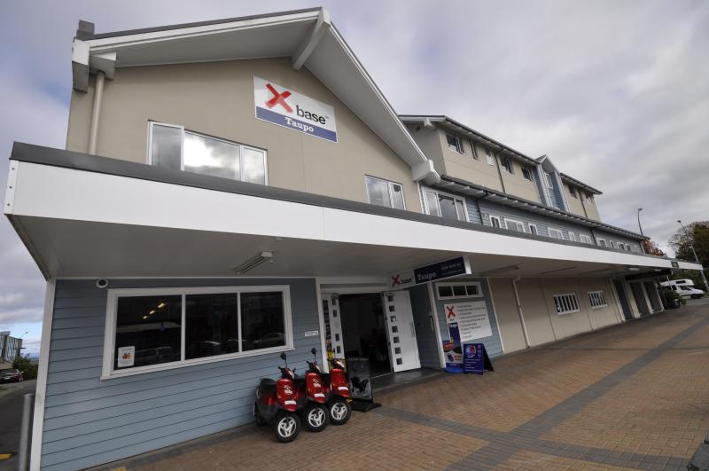 Base Taupo