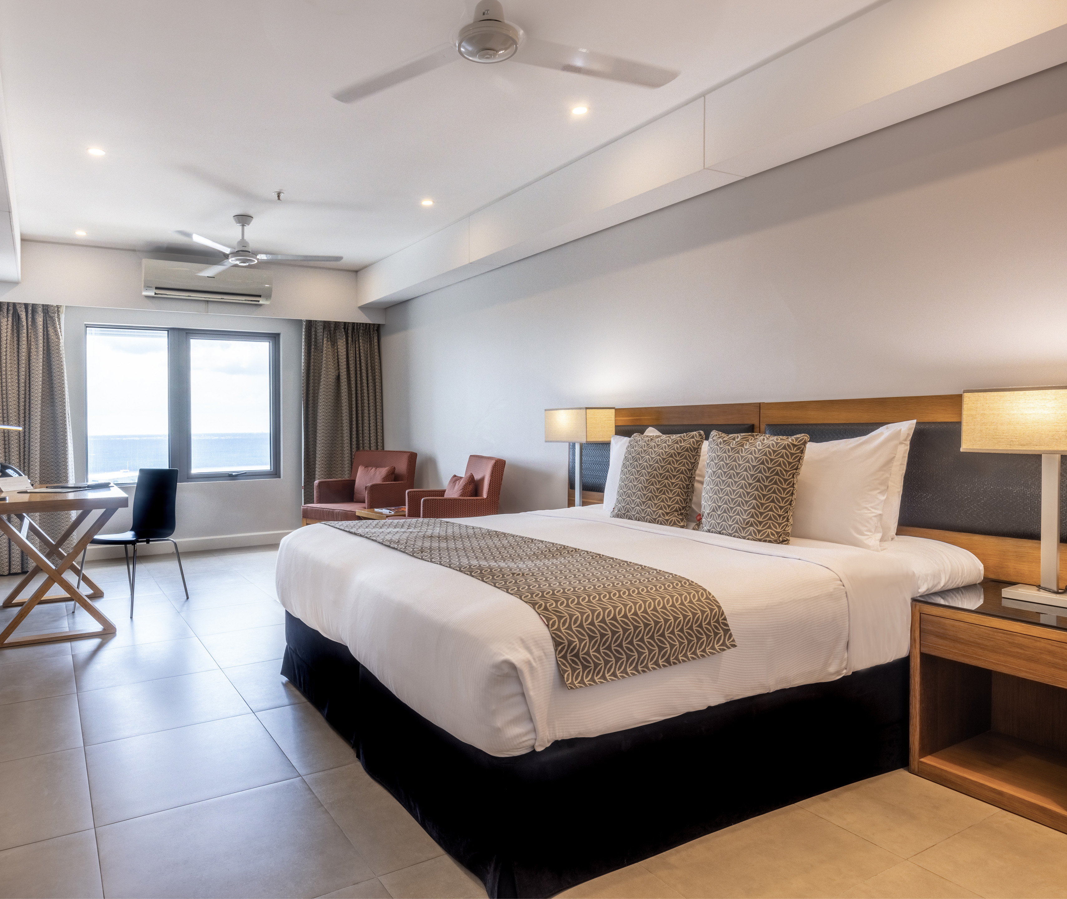 Oaks Darwin Elan Hotel by null
