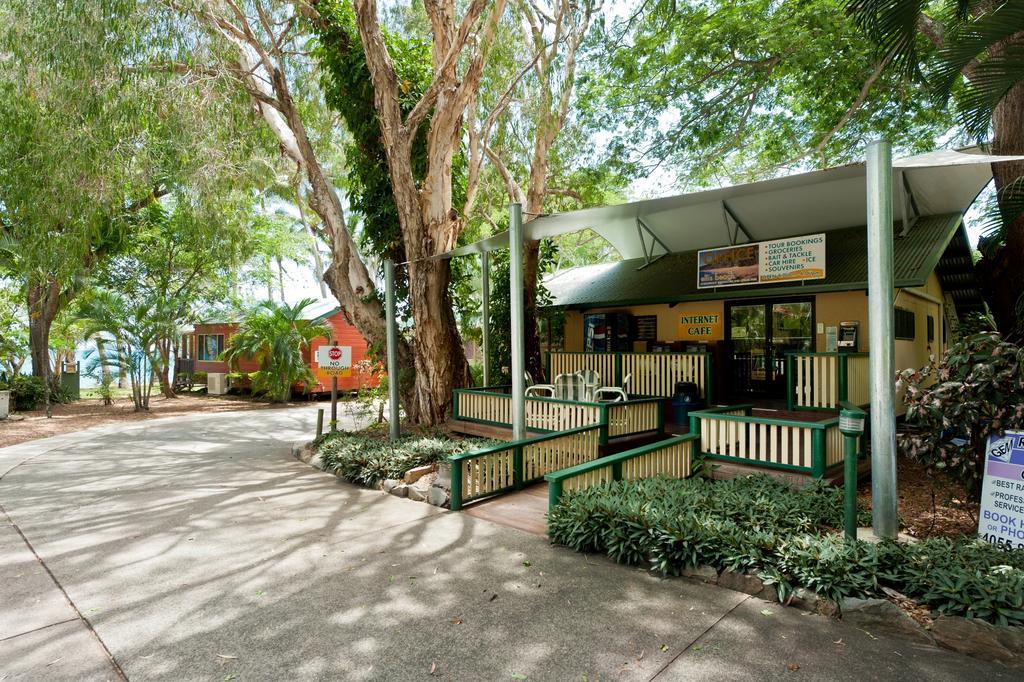 Ellis Beach Oceanfront Bungalows by null